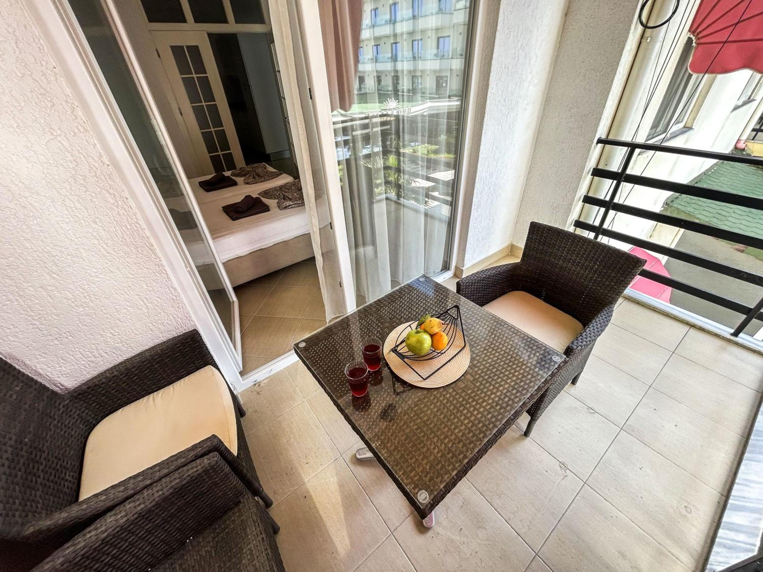 Top Location, Two bedrooms 973