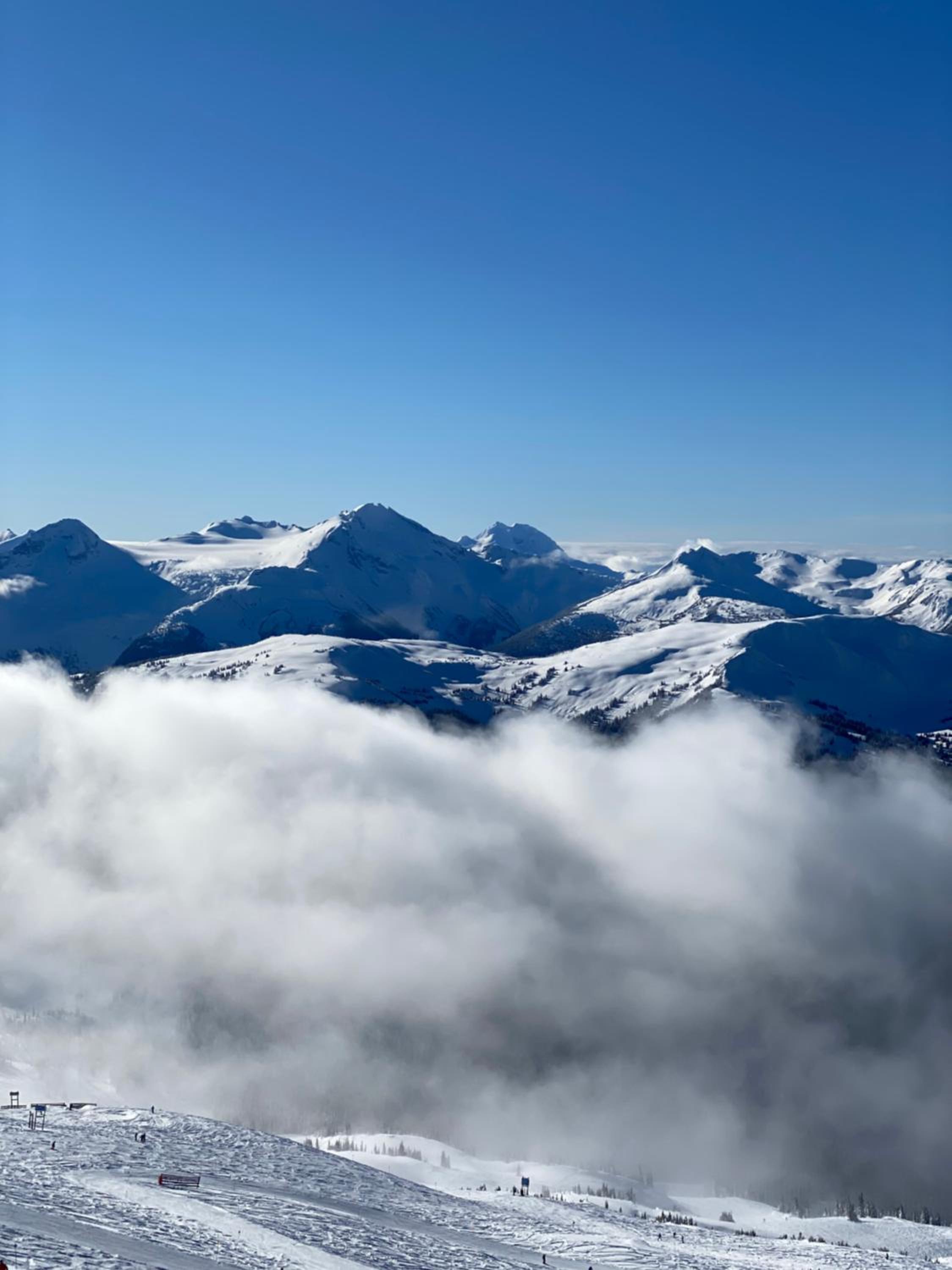 The Refuge Whistler - Ski unit Inside Hilton Grand Vacations, managed by HGVBO