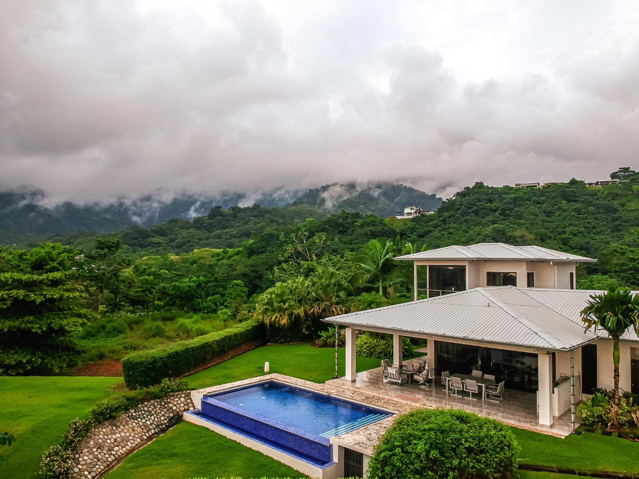 Hacienda Jaguar - by Pura Villas