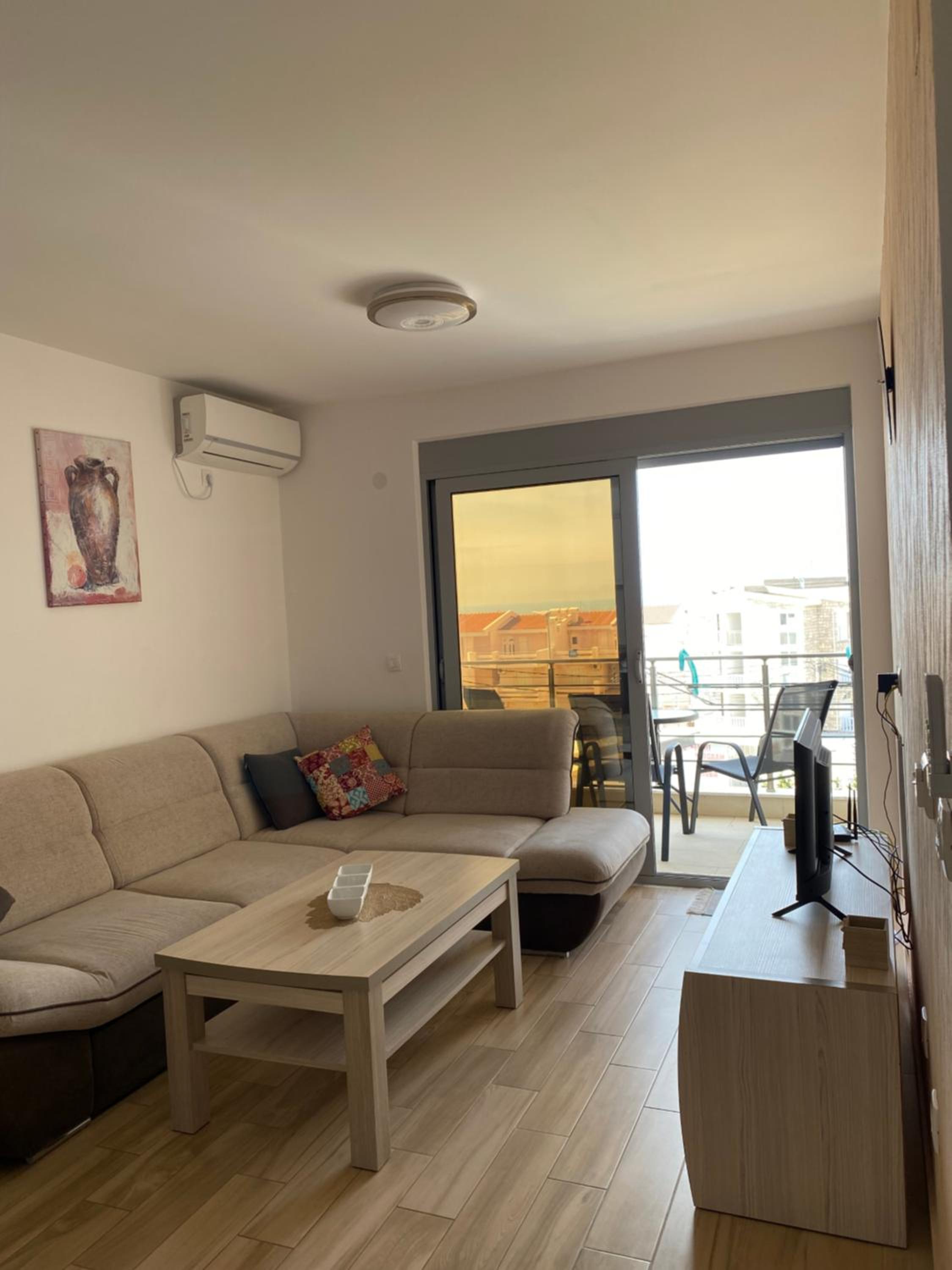 Sunrise apartmani