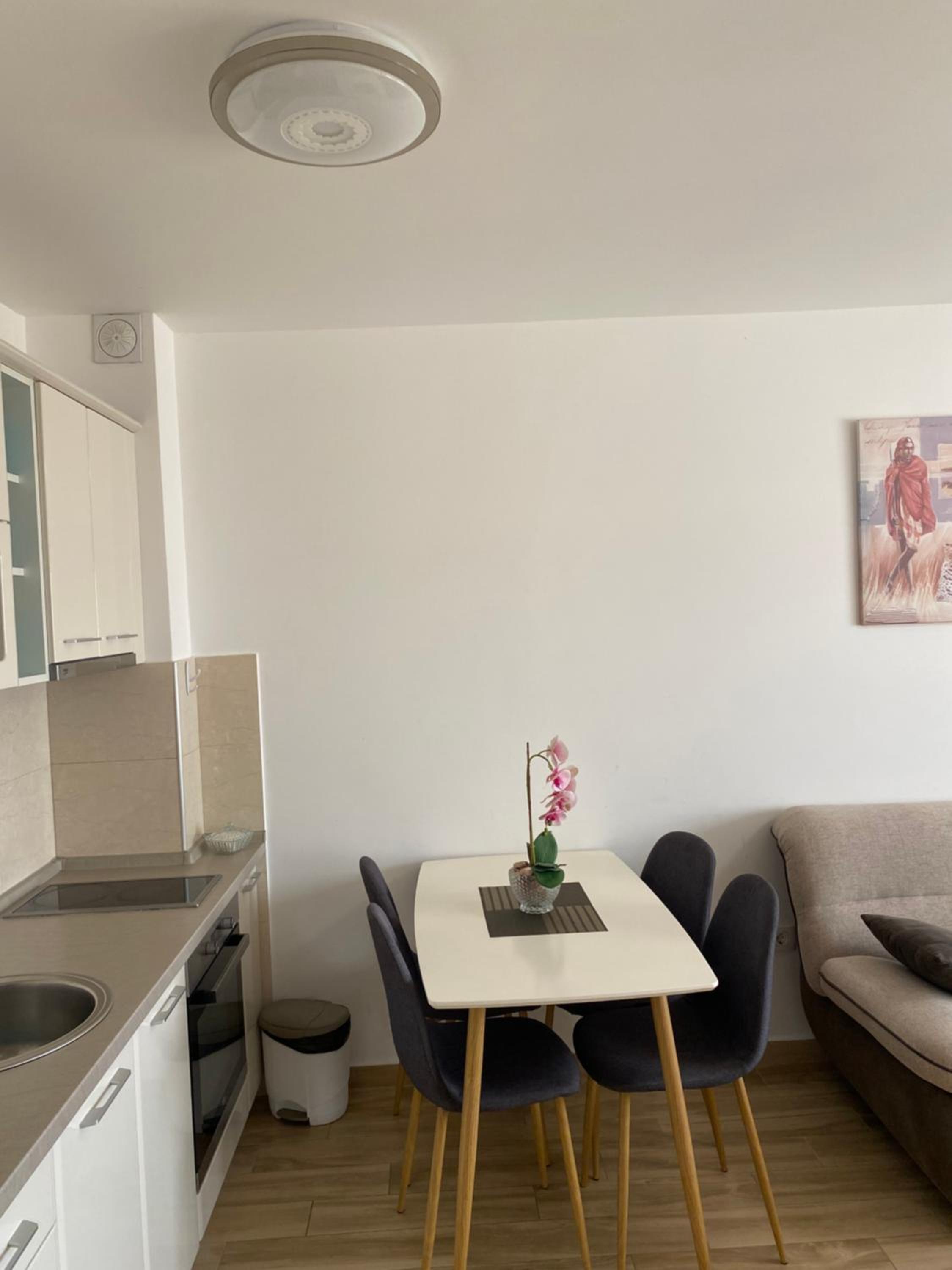 Sunrise apartmani