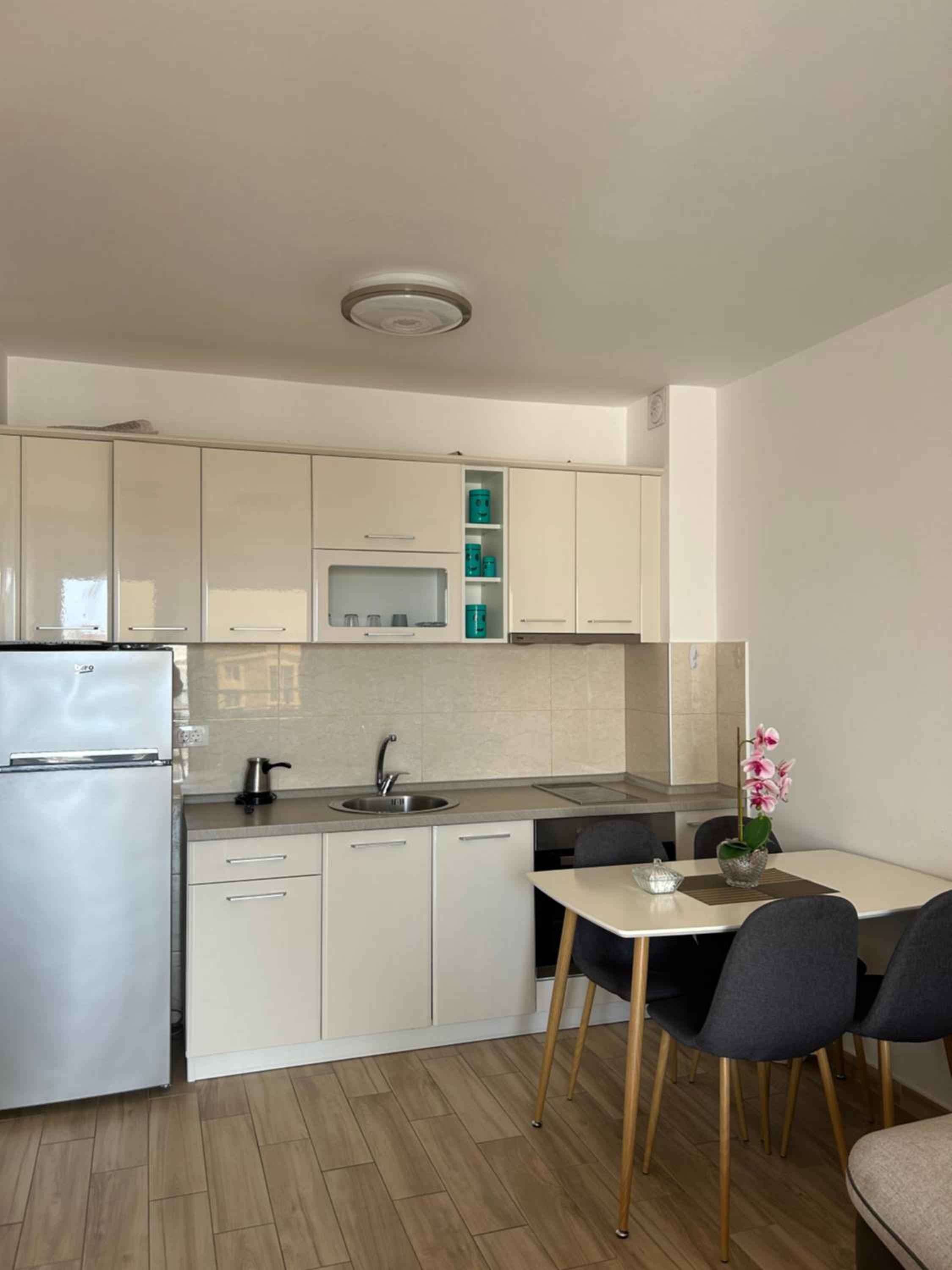 Sunrise apartmani