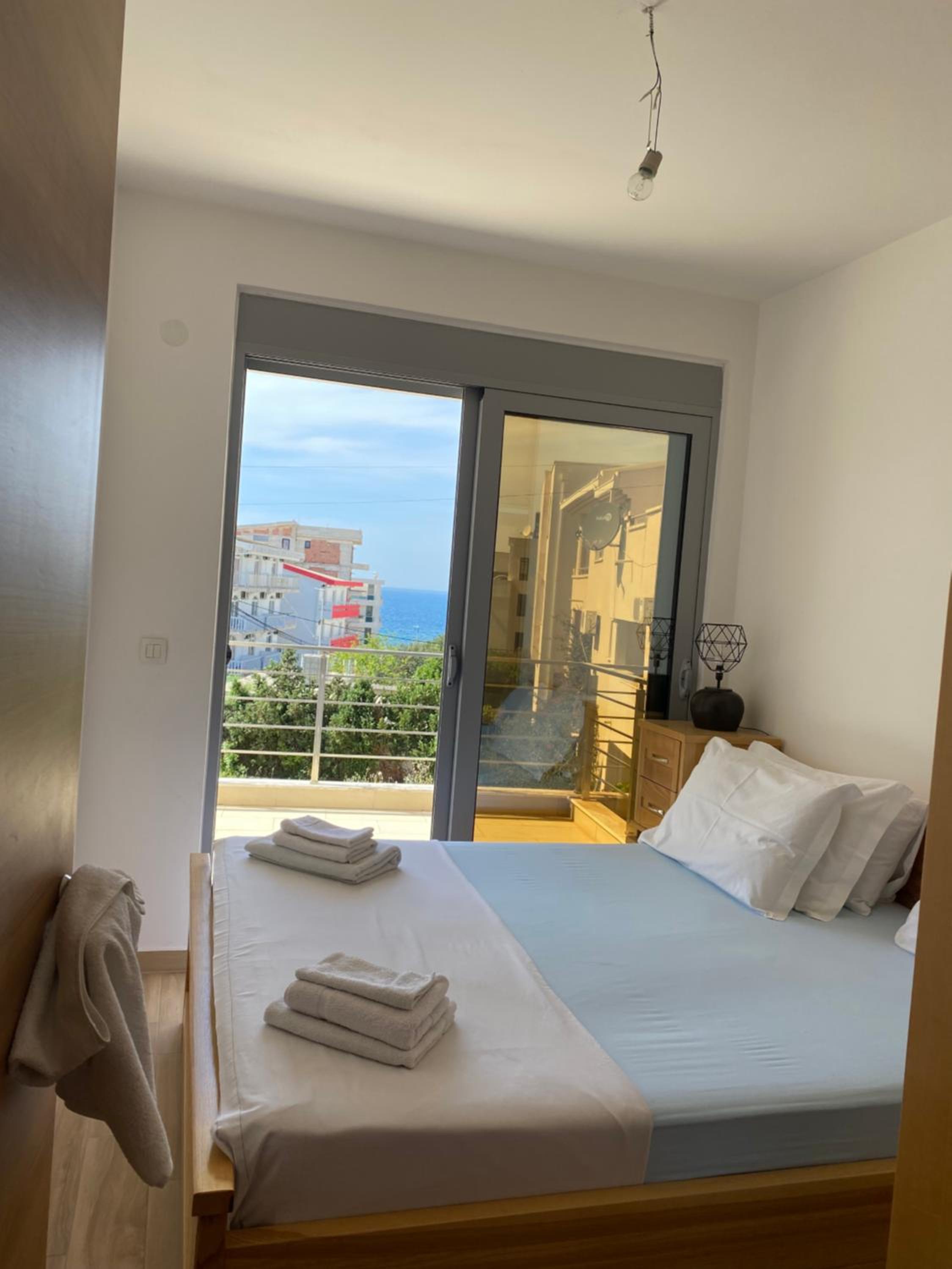 Sunrise apartmani