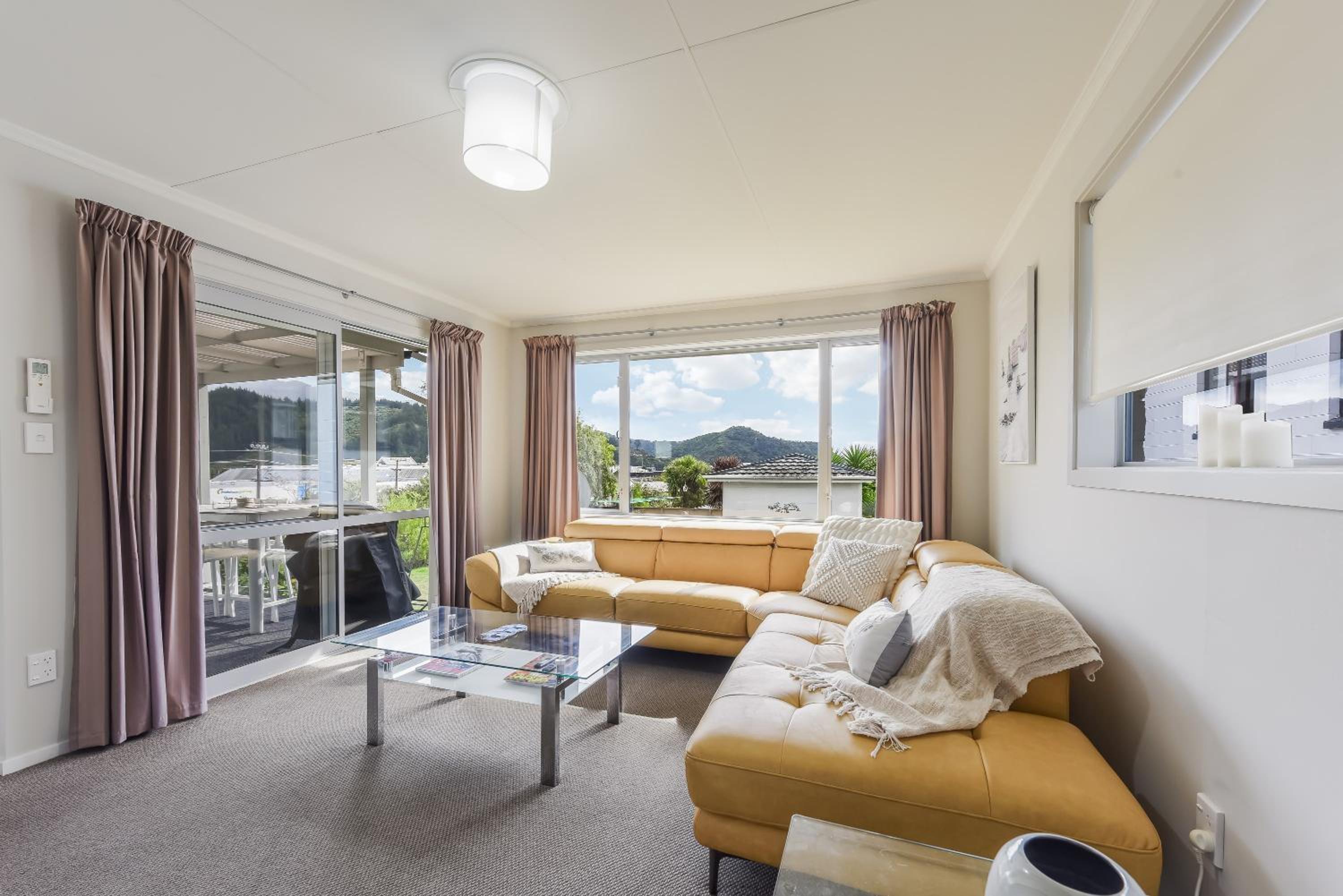 The White House - Picton Retreat view 4