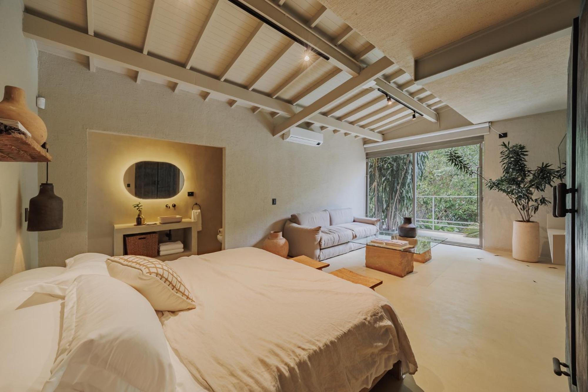Casa Selva, a unique luxury house in the heart of El Poblado