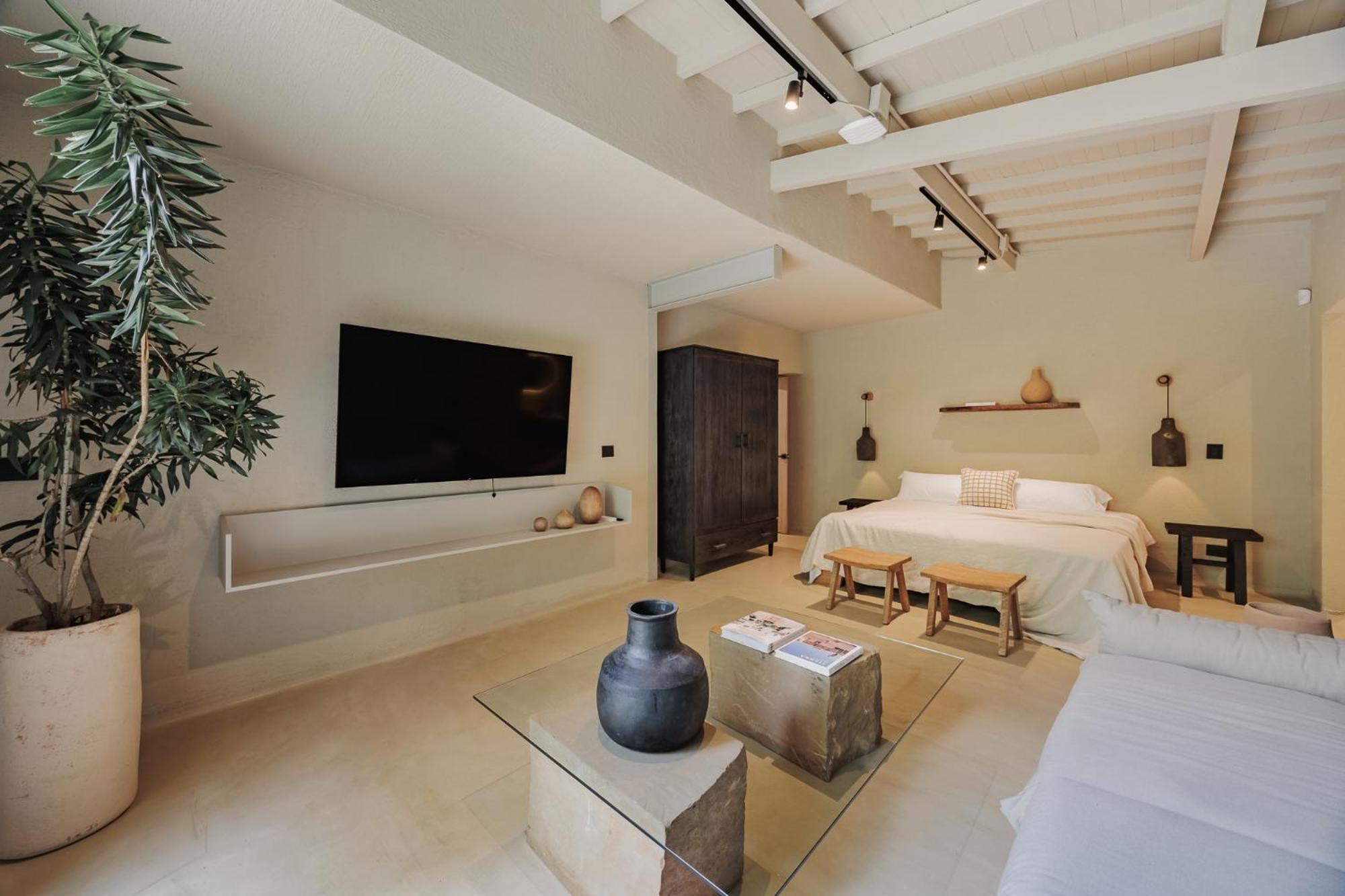 Casa Selva, a unique luxury house in the heart of El Poblado