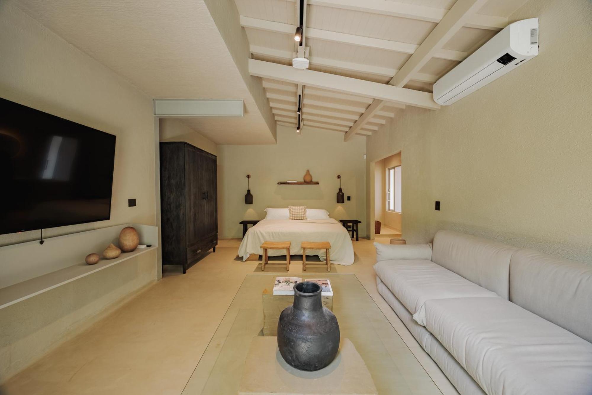 Casa Selva, a unique luxury house in the heart of El Poblado