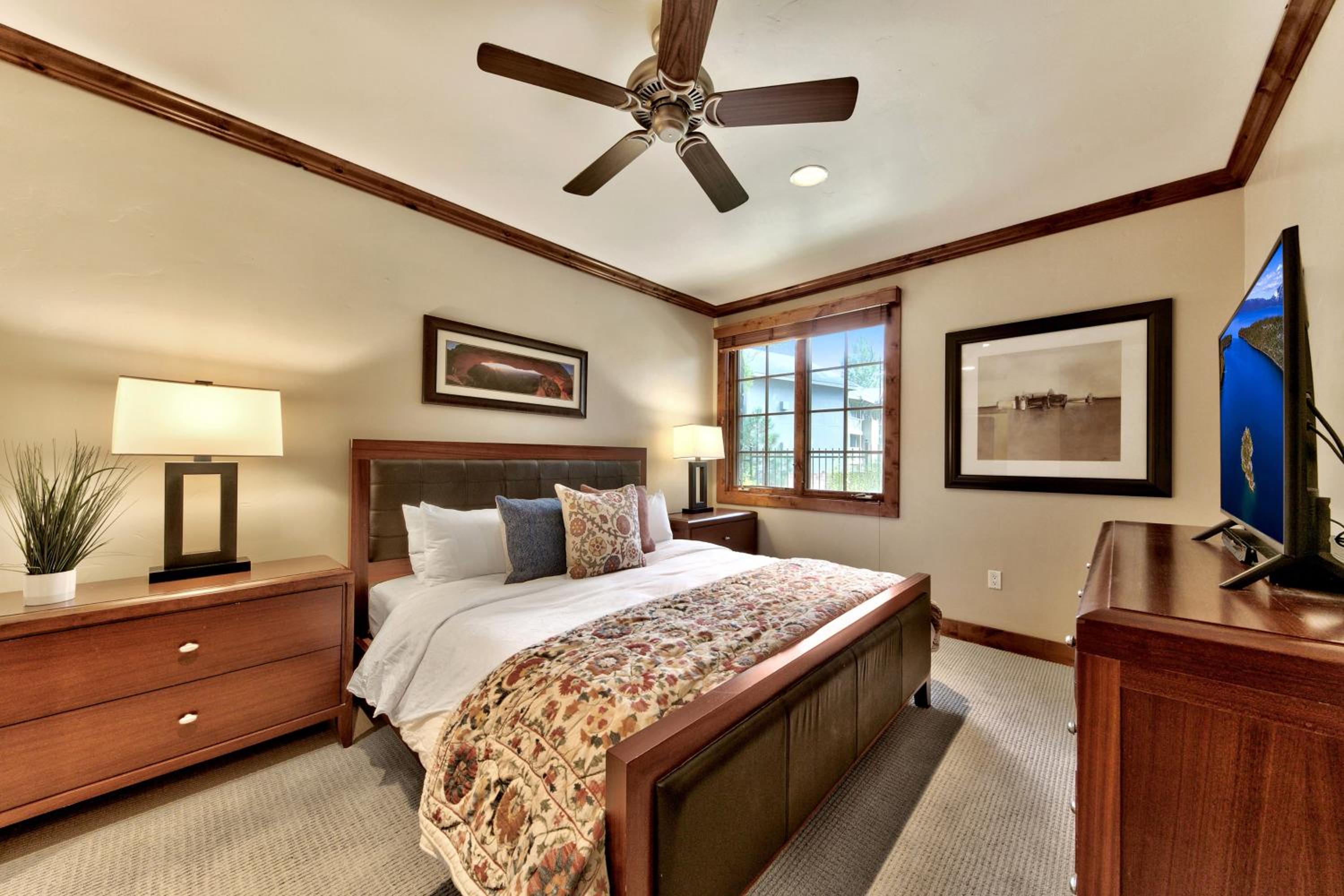 Lake Tahoe Vacations - The PEAK Rubicon 11 - The Ultimate in Lakefront Luxury - Property Image 25