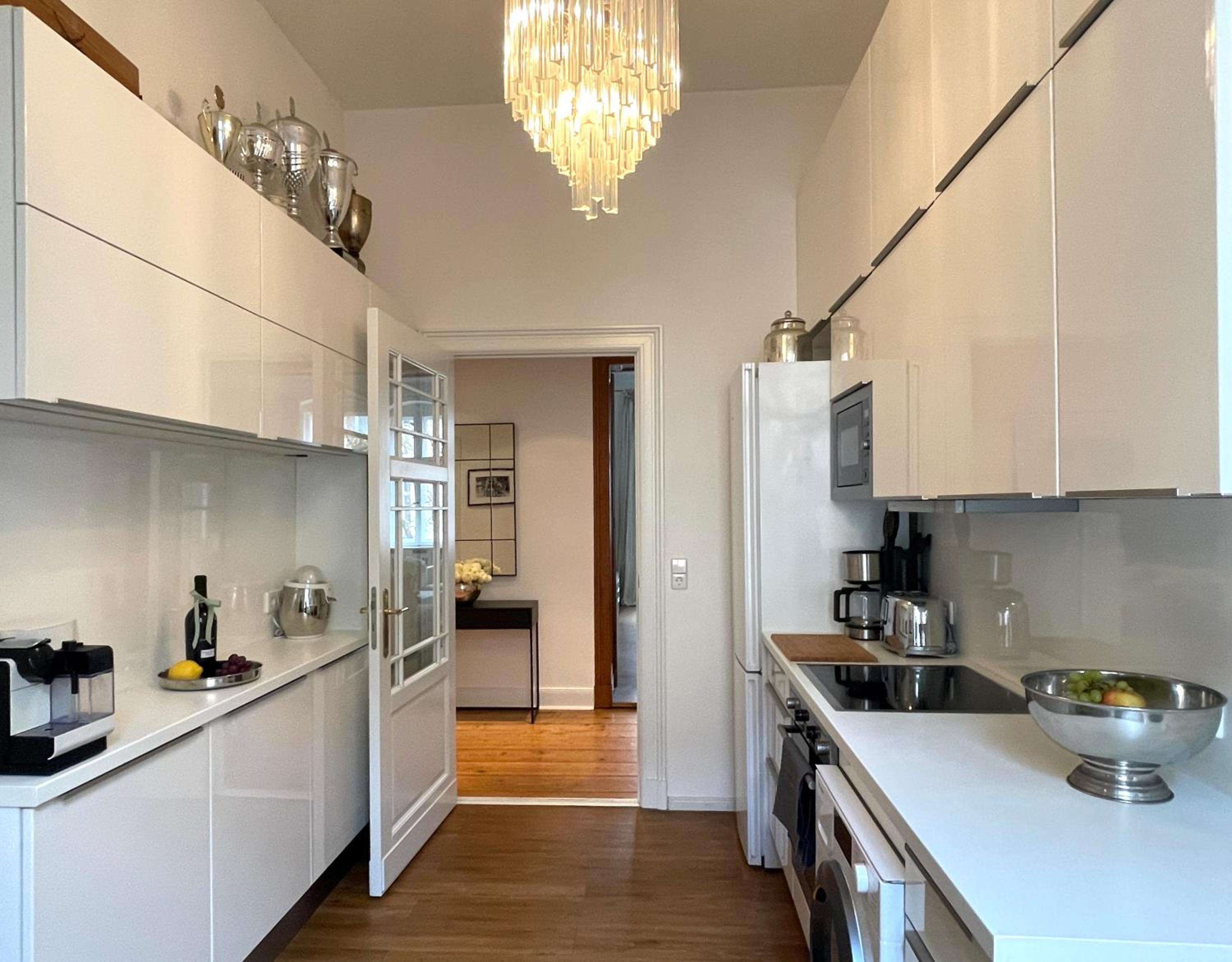 Fantastic apartment in prime location - city center west