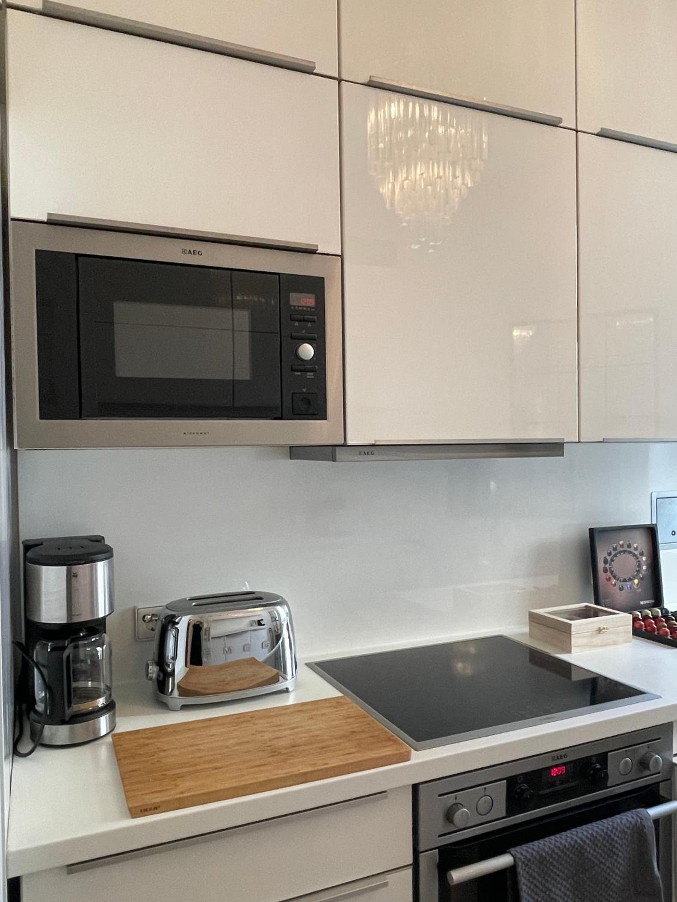 Fantastic apartment in prime location - city center west