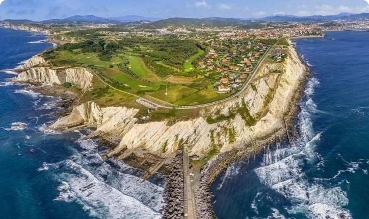 Kukis Duplex Beach near Bilbao