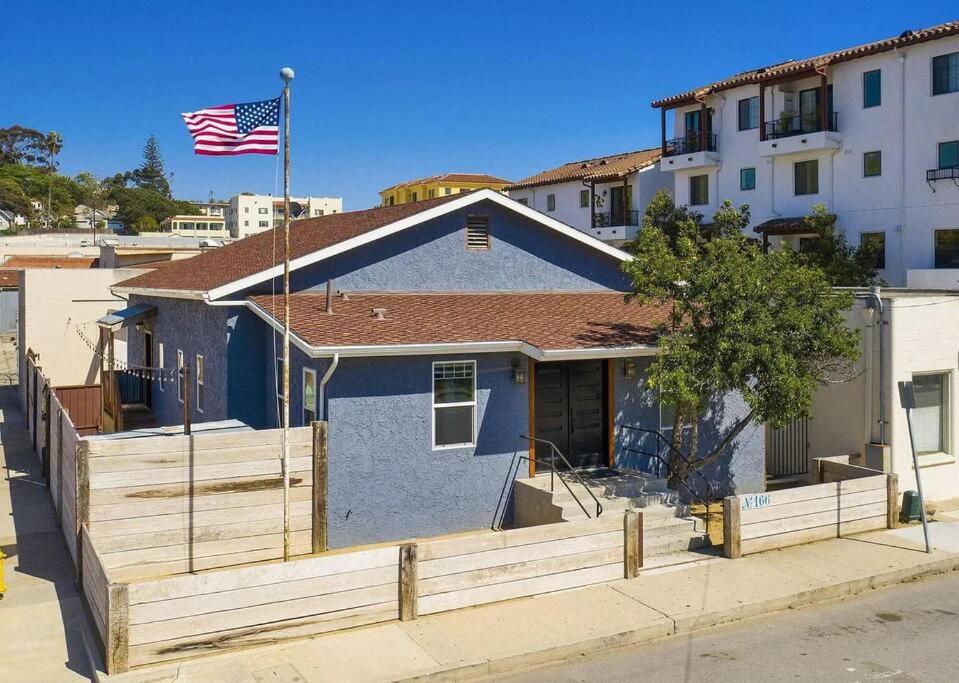 Amazing Unique Home Walk To Downtown & Beach view 4