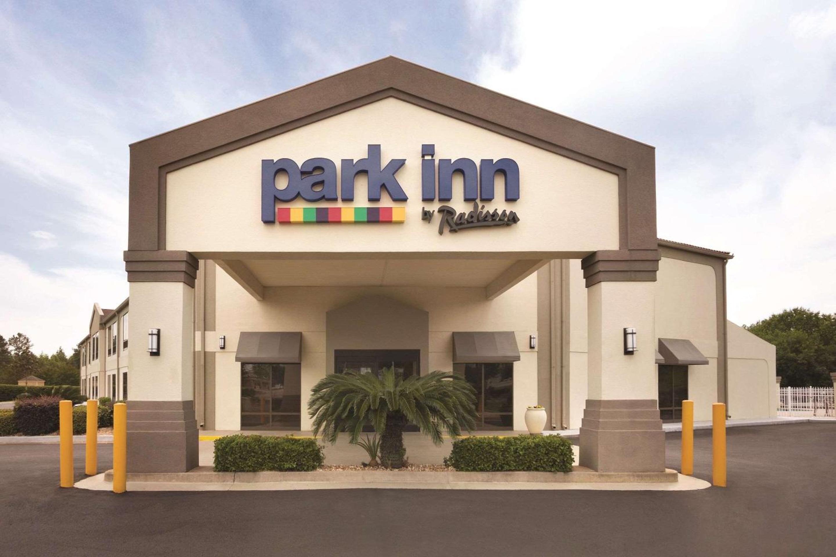 Albany Vacations - Park Inn by Radisson Albany - Property Image 3