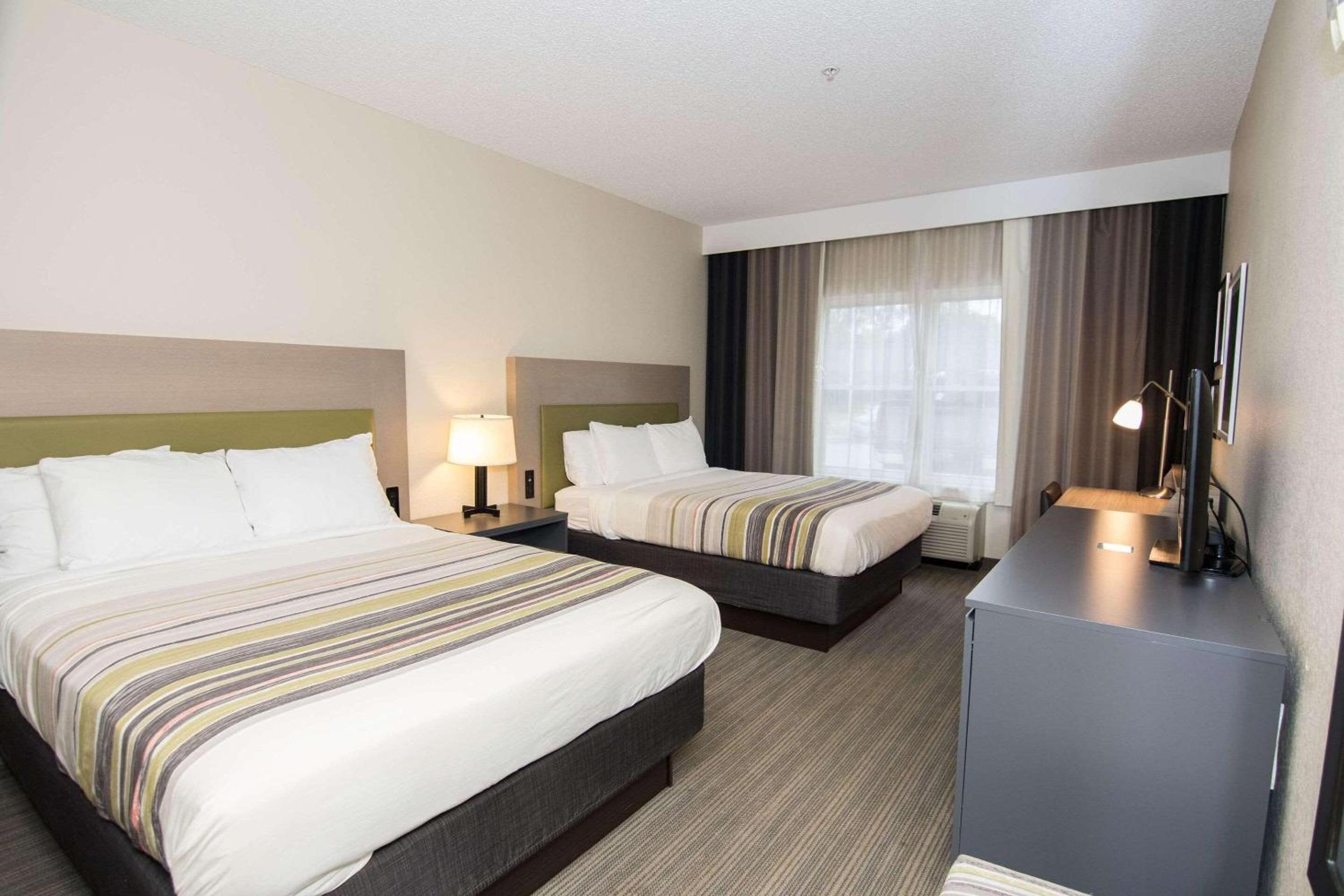 Miscellaneous Market Vacations - Country Inn  Suites by Radisson, Lehighton-Jim Thorpe, PA - Property Image 2