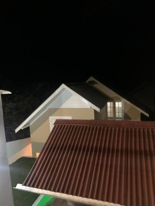 Casa Cerejeiras