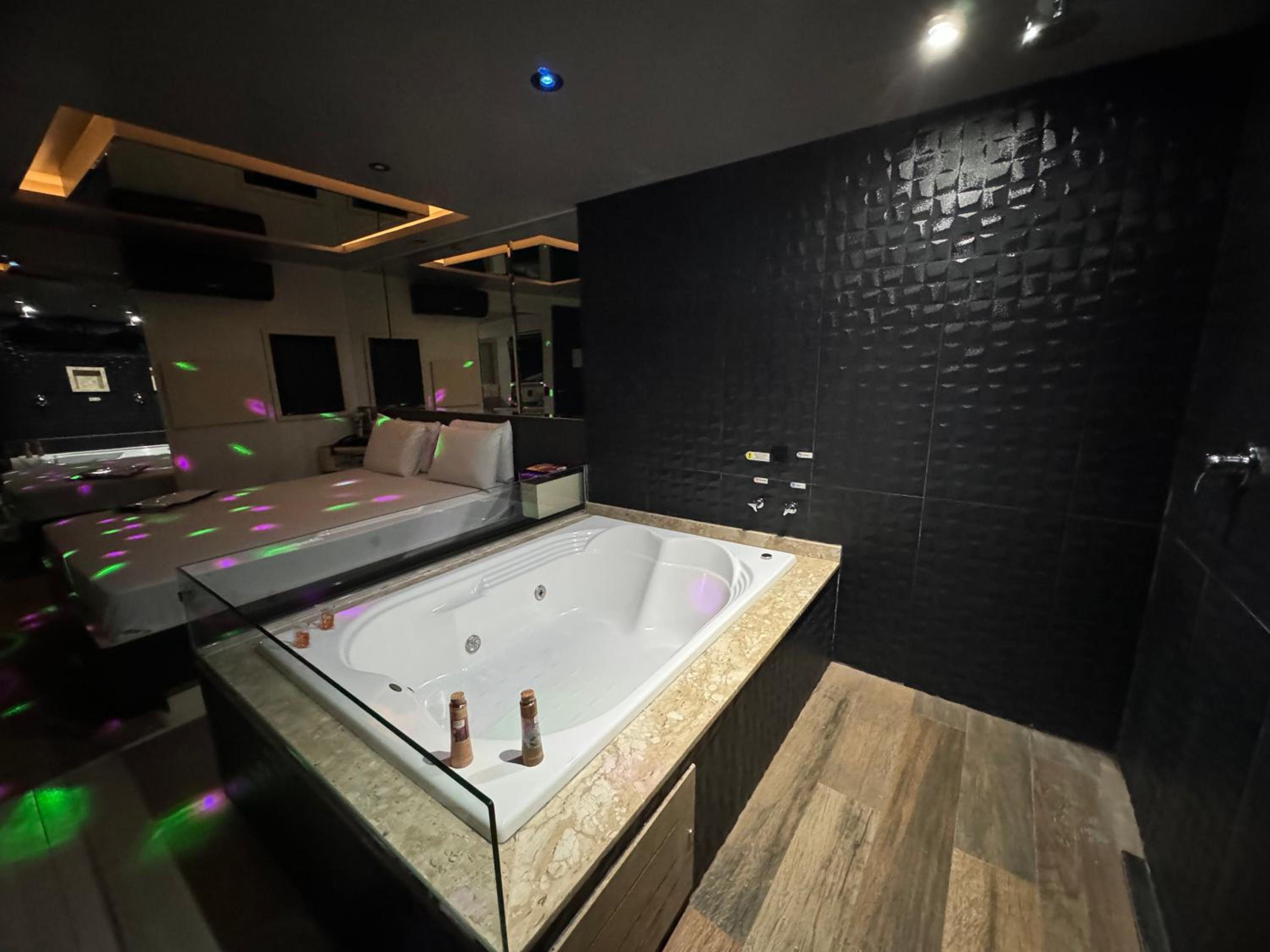 Prestige Motel 2