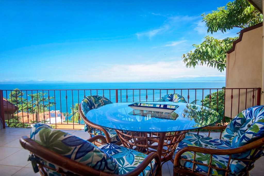 Villa Lapamar, pool with ocean view, Unique!