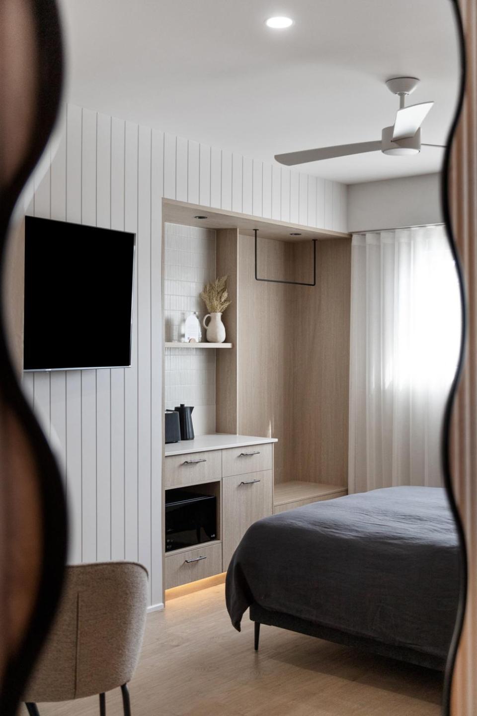 The Lodge - 4 Luxury Central Private Studio Rooms - Free wifi