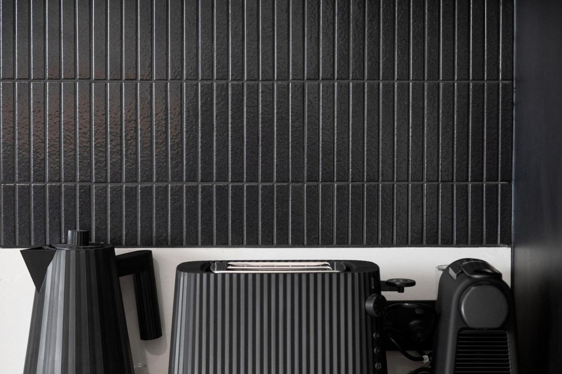 The Lodge - 4 Luxury Central Private Studio Rooms - Free wifi