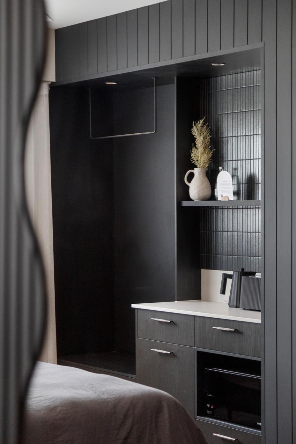 The Lodge - 4 Luxury Central Private Studio Rooms - Free wifi