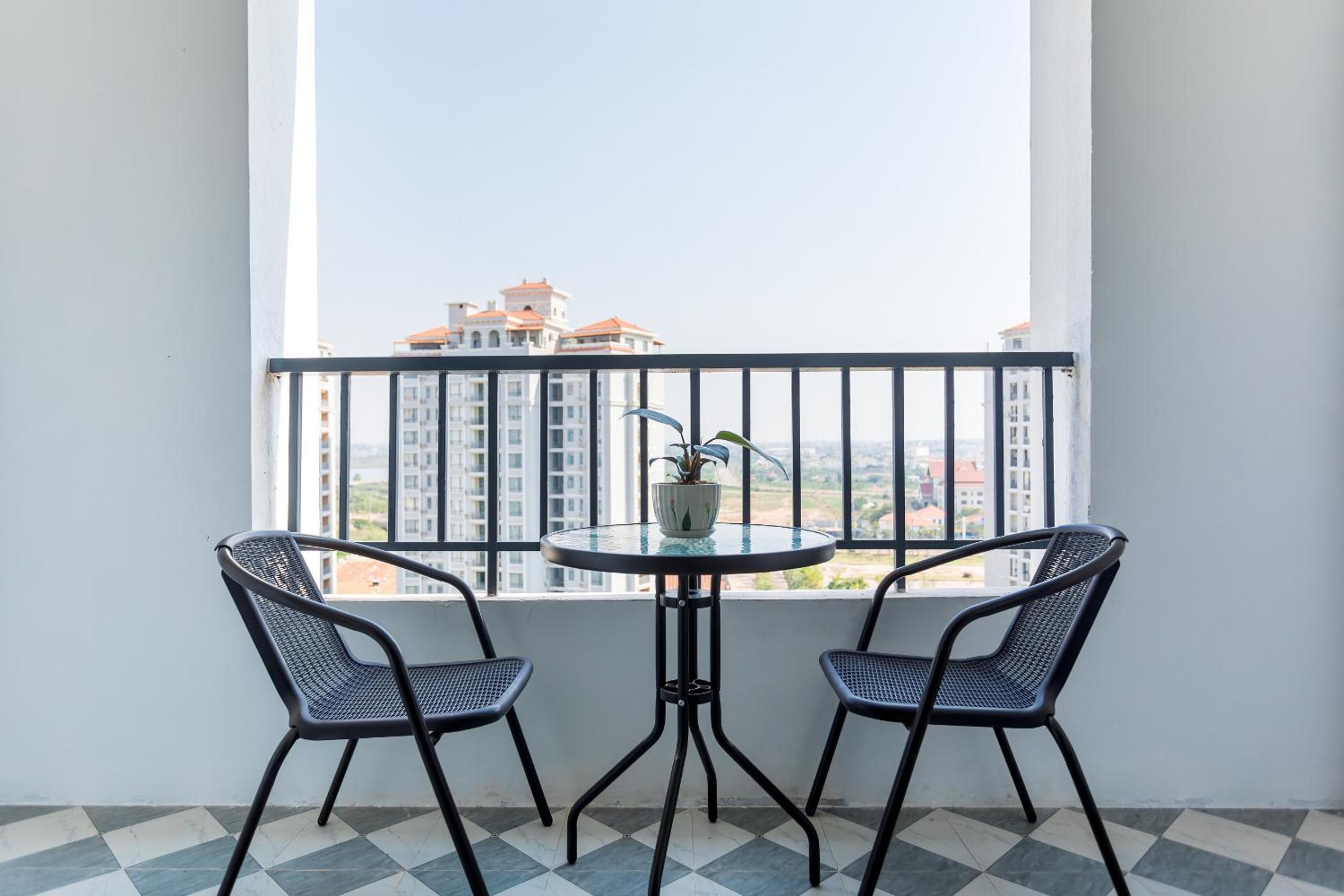 The Q Residence Vientiane view 4