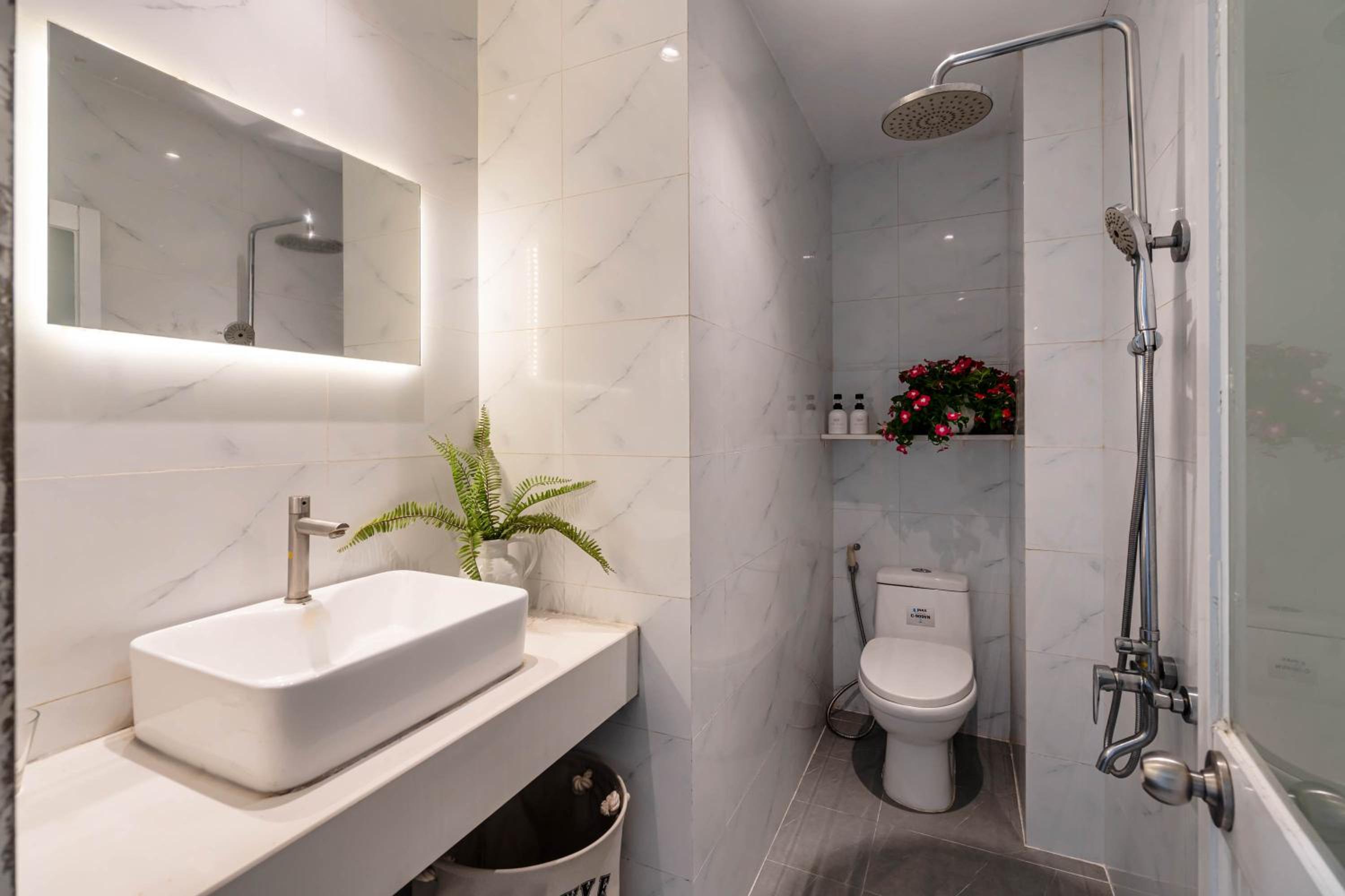 HOLO BEN THANH SAIGON Serviced HomeStay