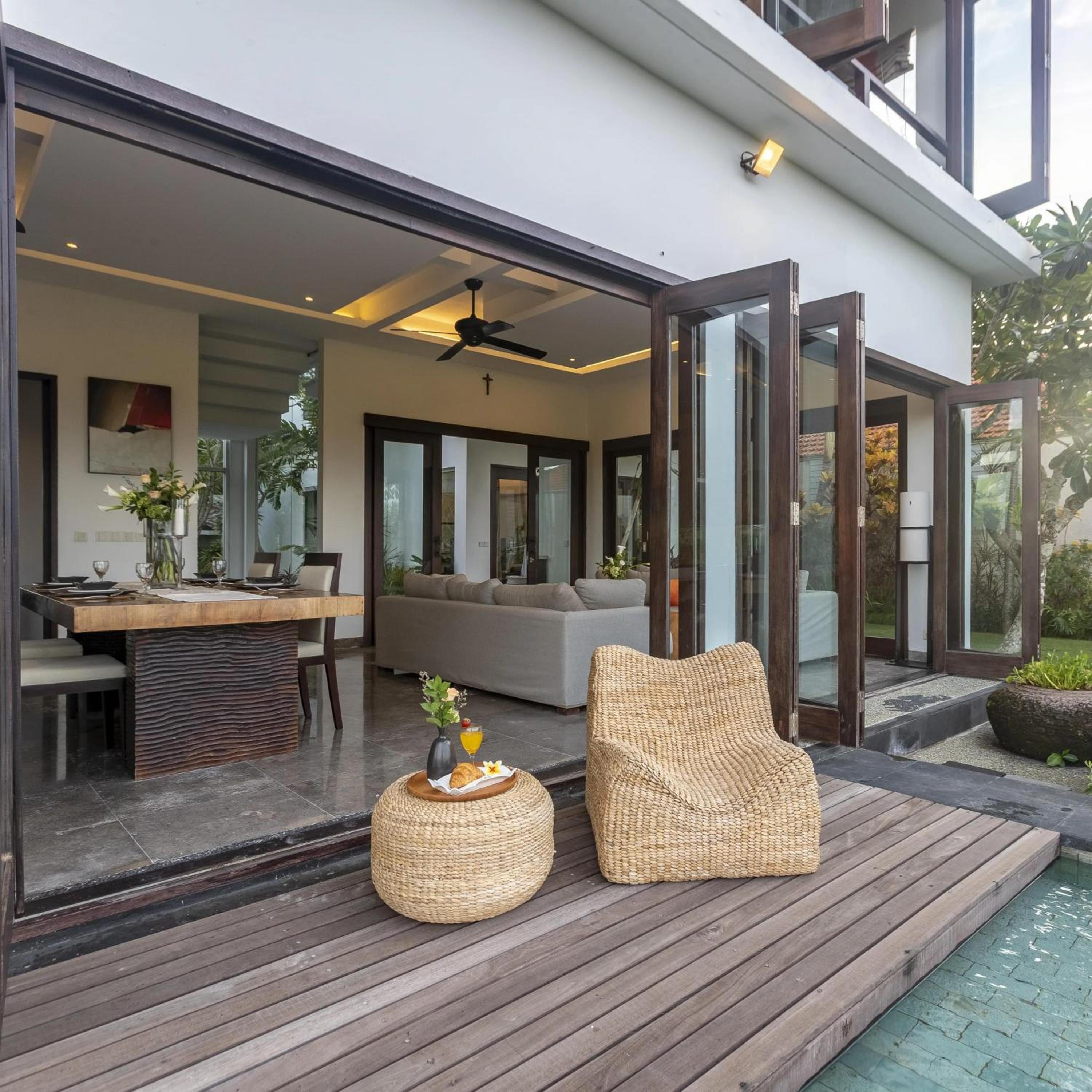 Moonlight and Sunshine Villa view 5
