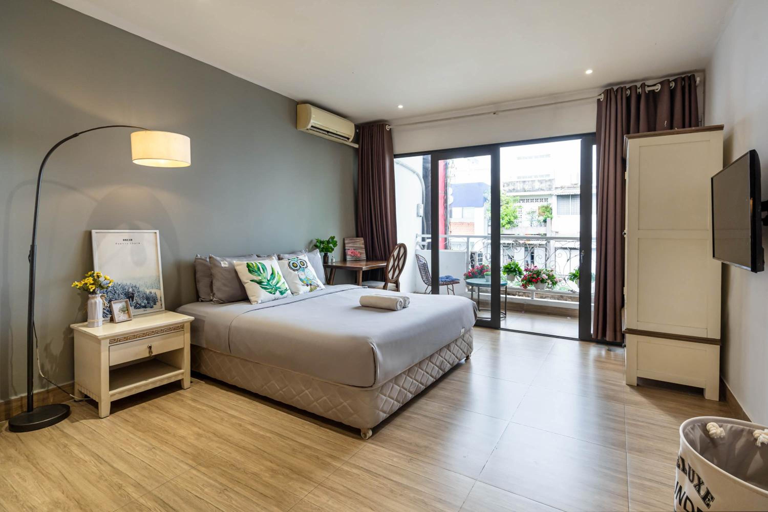 HOLO BEN THANH SAIGON Serviced HomeStay
