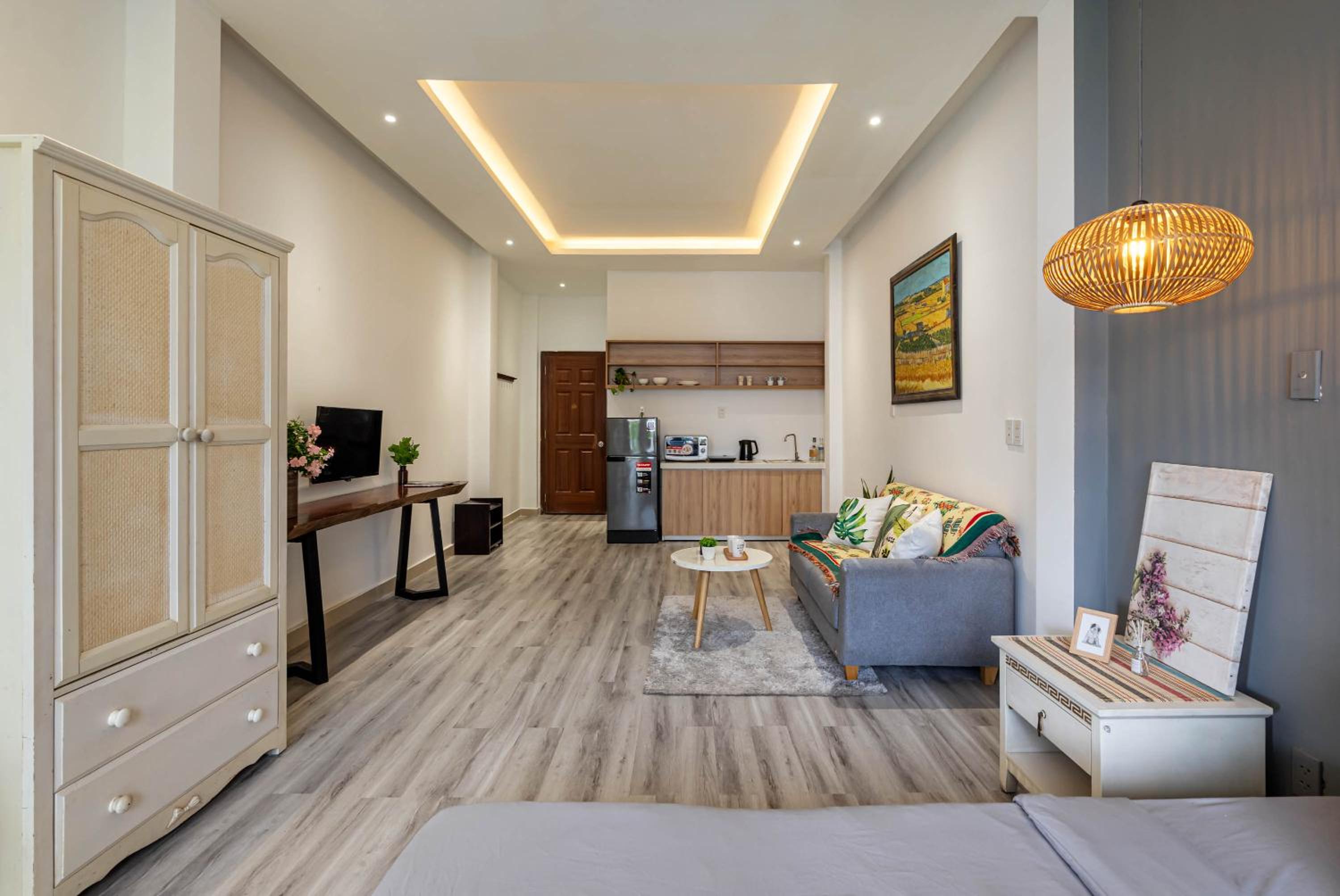 HOLO BEN THANH SAIGON Serviced HomeStay