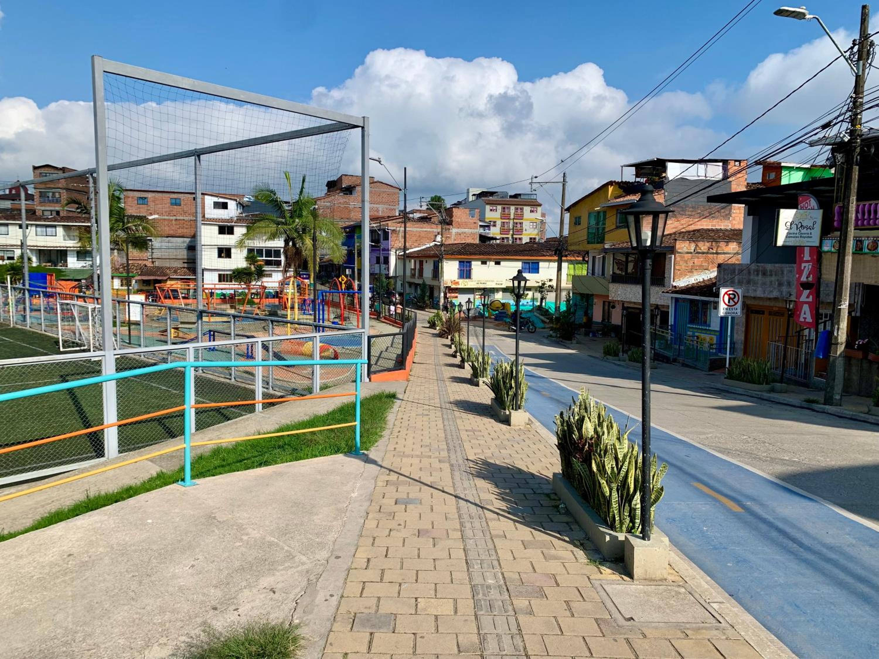 Encantadora Casa en el Corazón de Guatapé Colombia