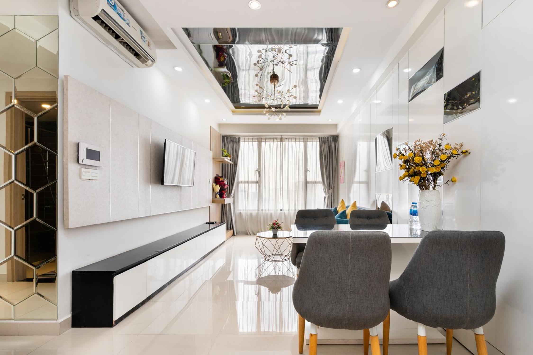 Kandy in Rivergate Luxury Apartment - near Ben Thanh market