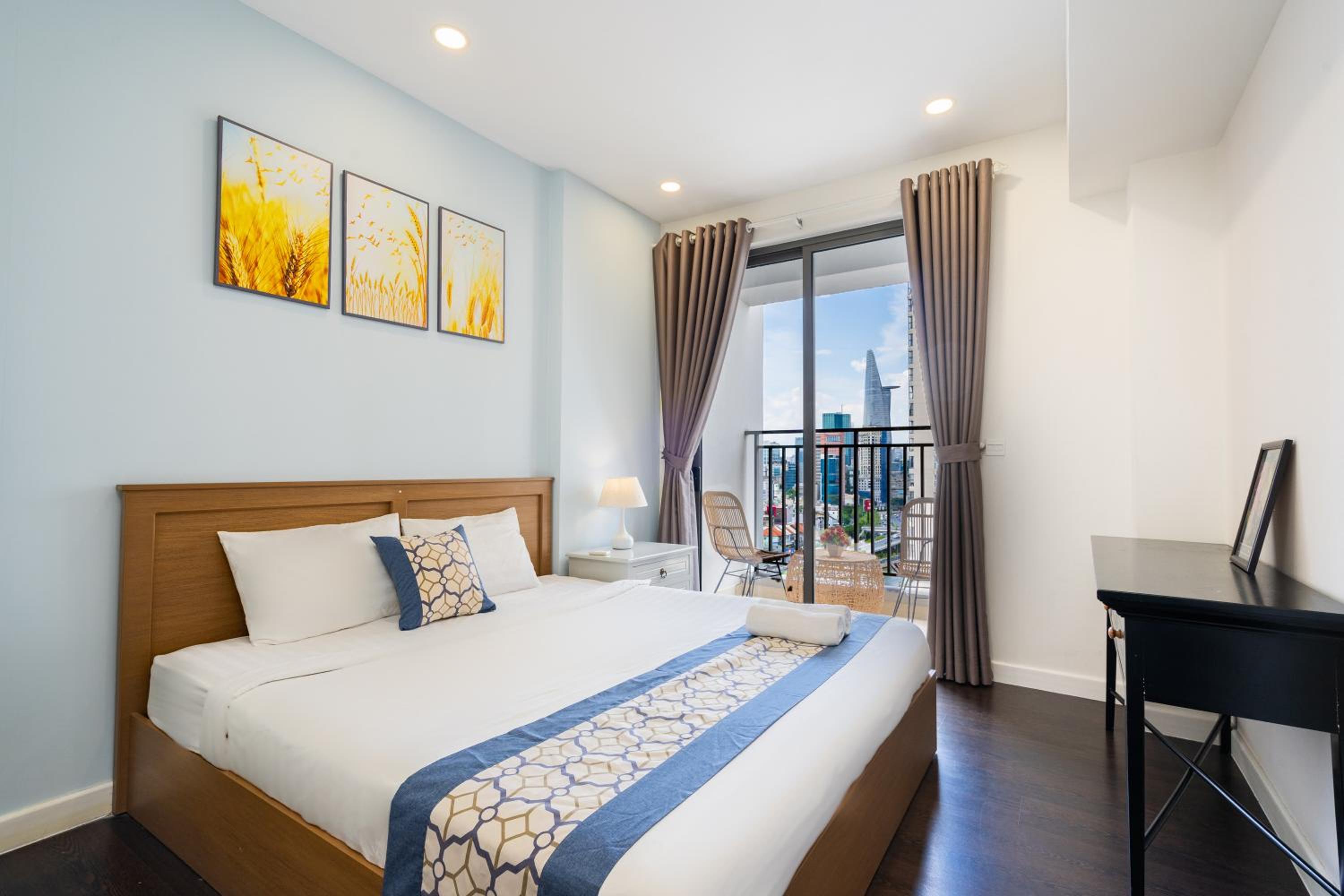 Kandy in Rivergate Luxury Apartment - near Ben Thanh market