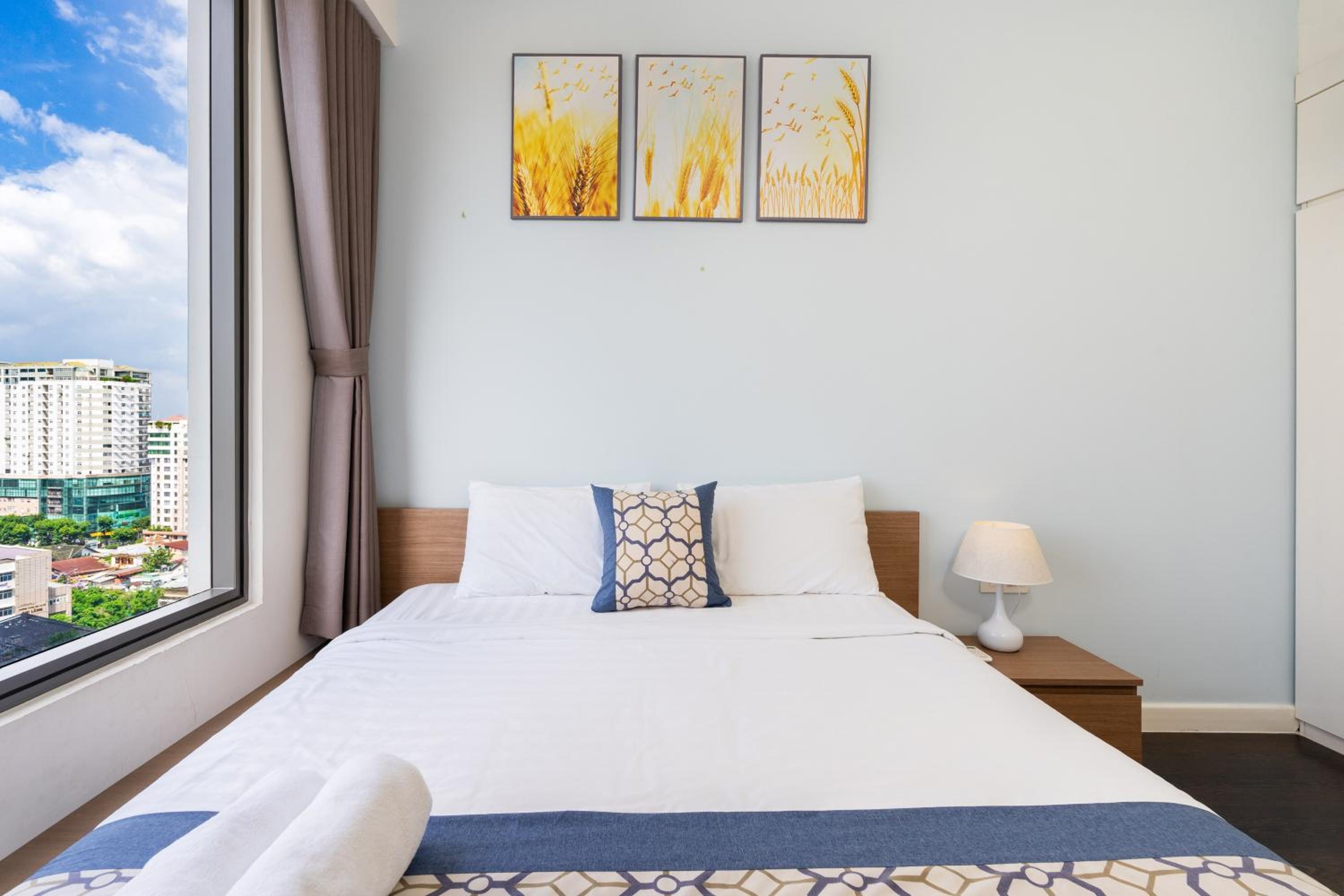 Kandy in Rivergate Luxury Apartment - near Ben Thanh market