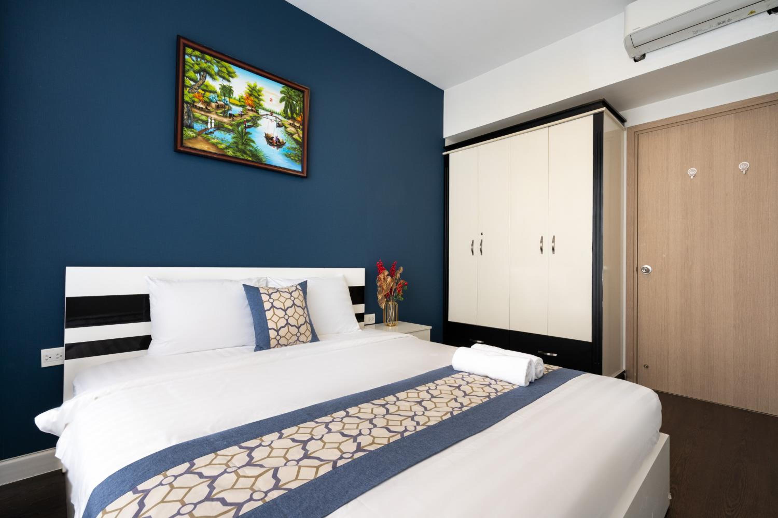 Kandy in Rivergate Luxury Apartment - near Ben Thanh market