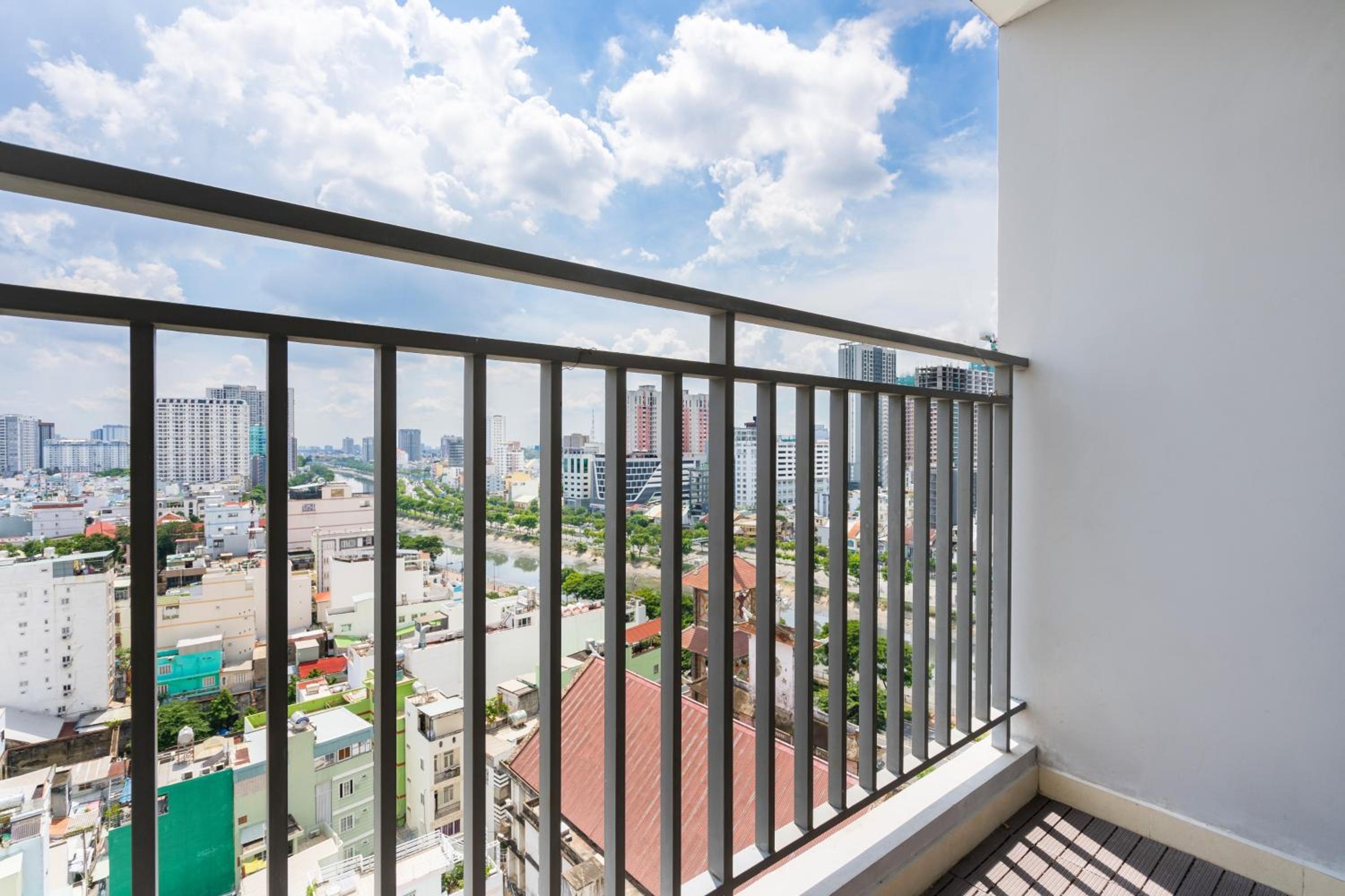 Kandy in Rivergate Luxury Apartment - near Ben Thanh market