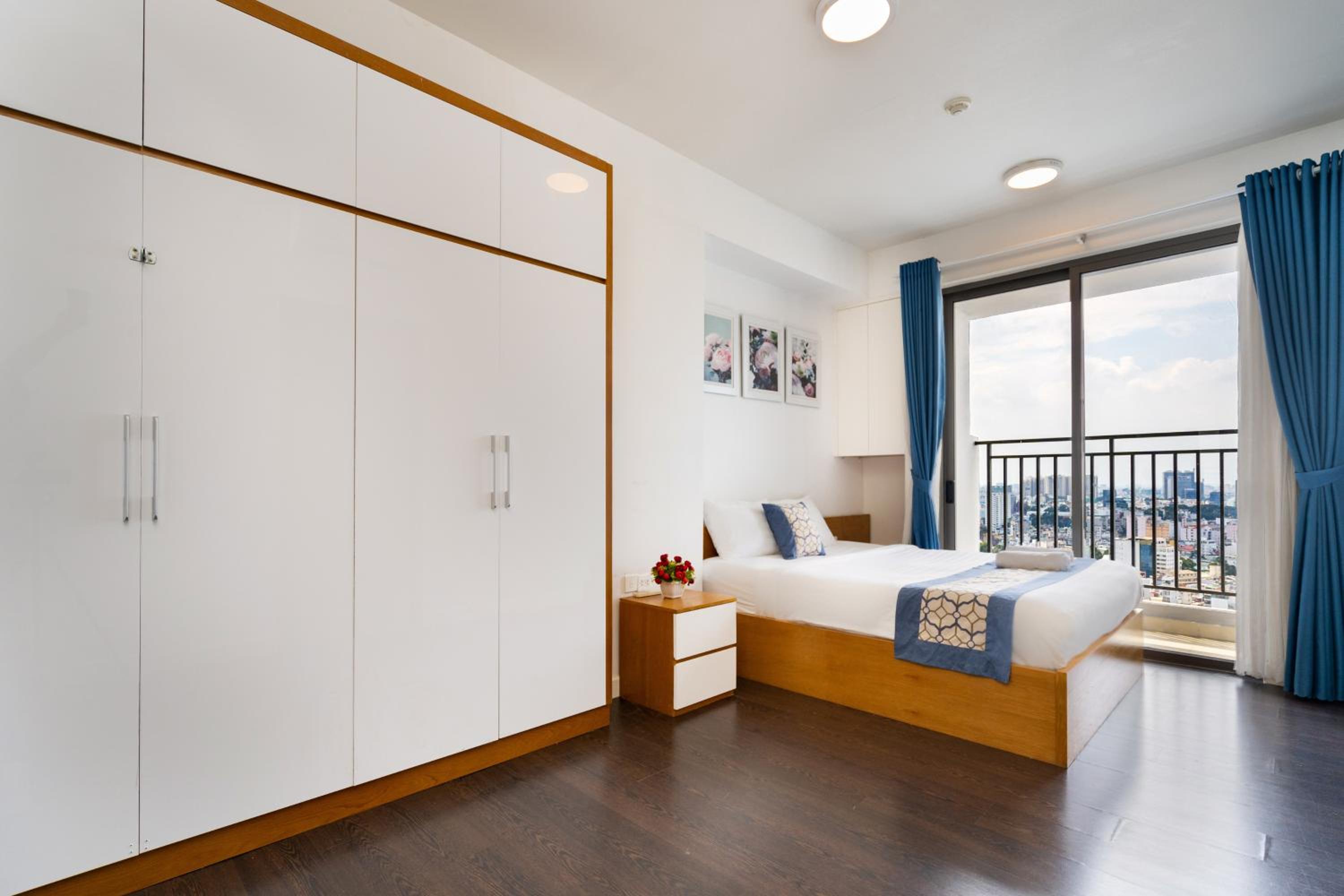 Kandy in Rivergate Luxury Apartment - near Ben Thanh market