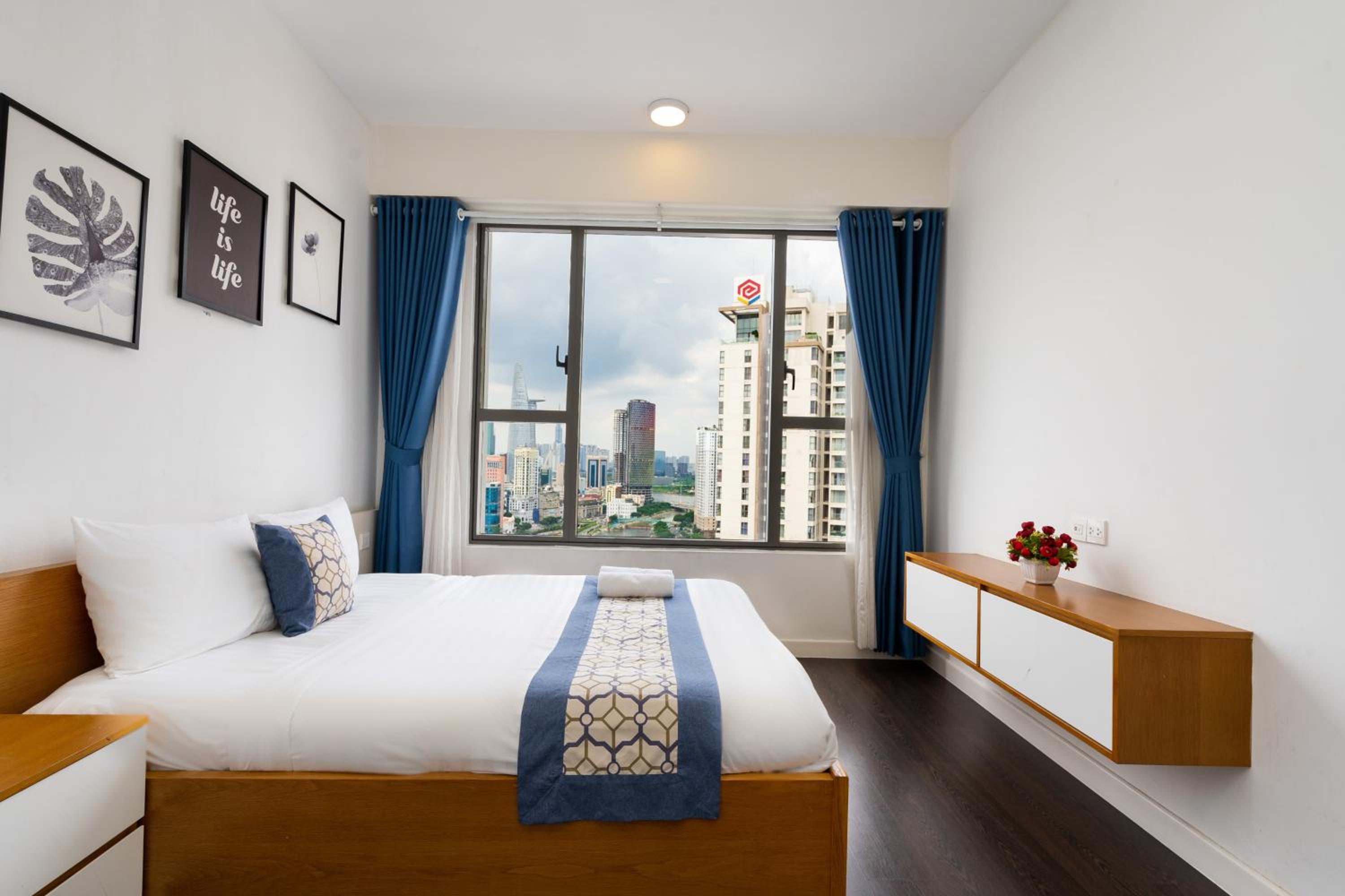 Kandy in Rivergate Luxury Apartment - near Ben Thanh market