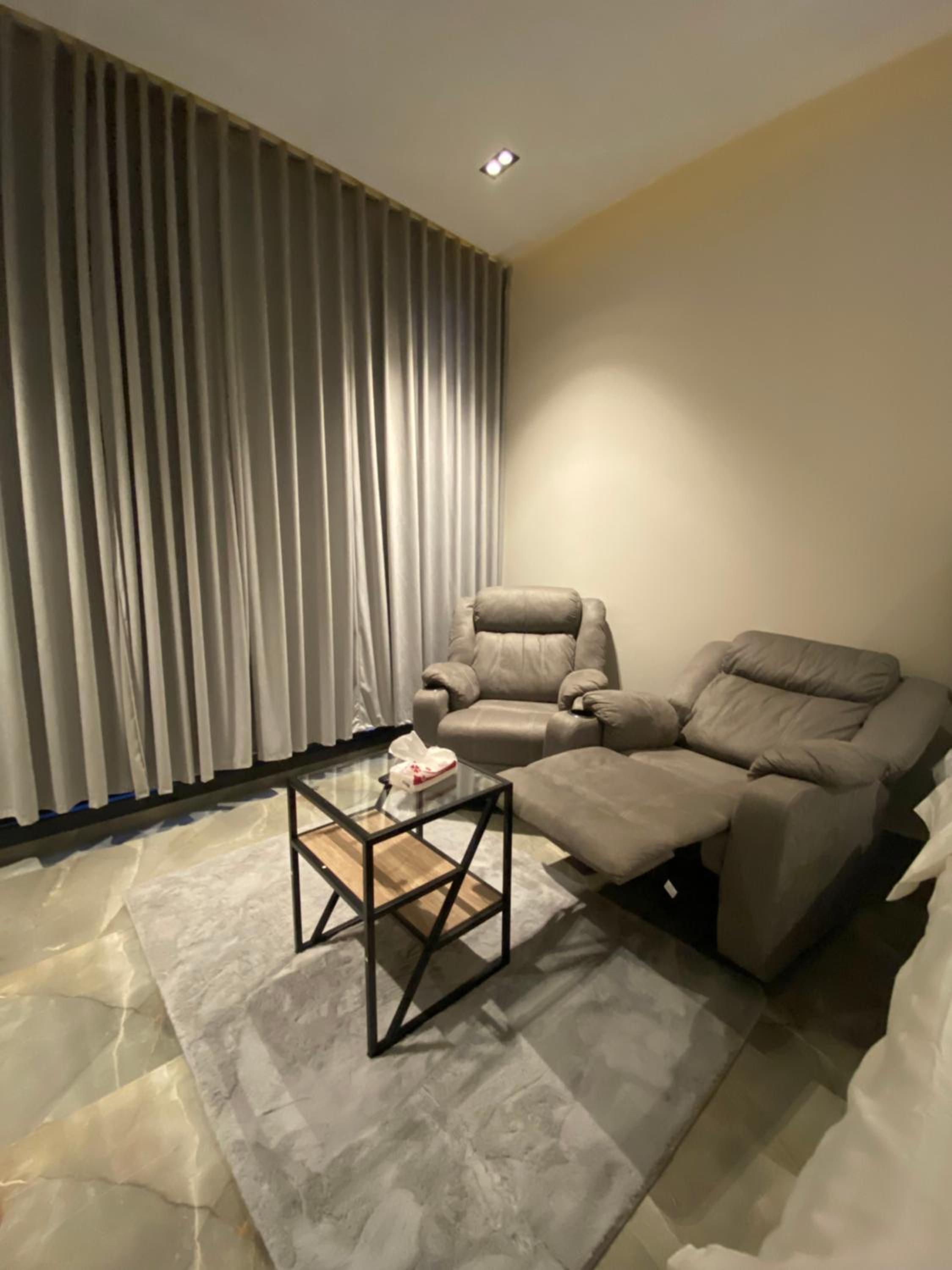 Luxury Boulevard Studio With Outdoor Area