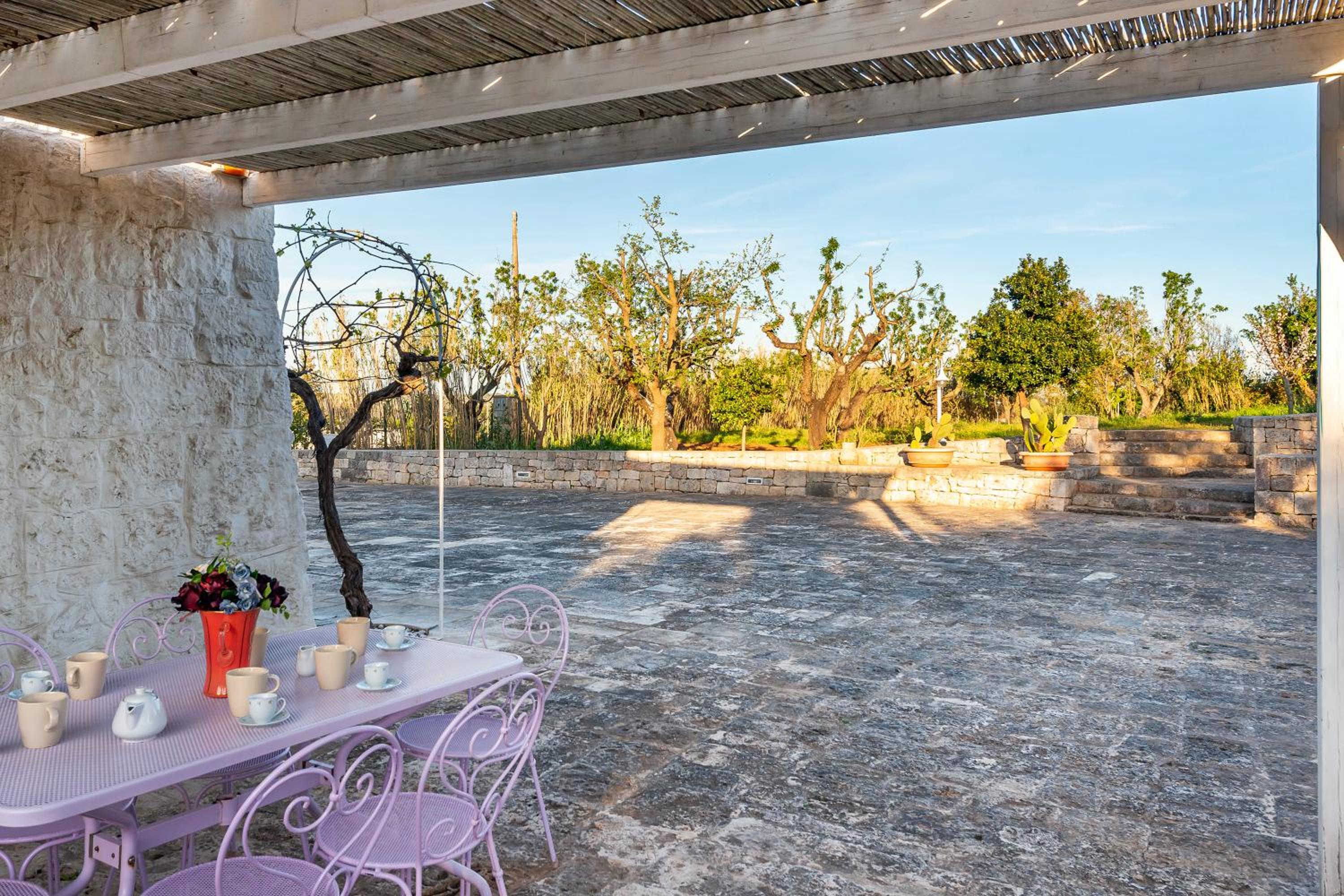 Trulli Del Duca Martina Franca - Happy Rentals view 2