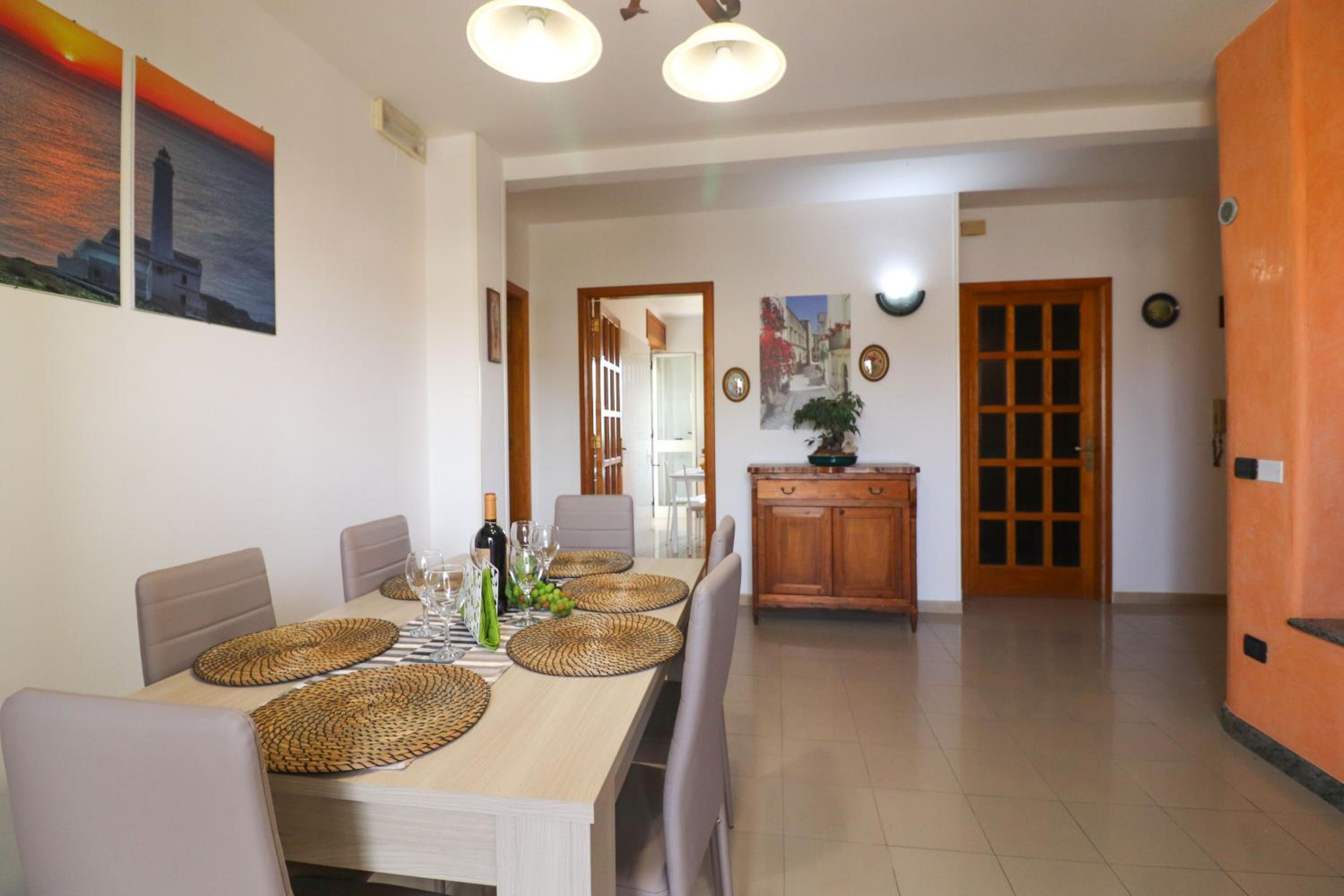 Calipsos home in Otranto en Otranto — dining