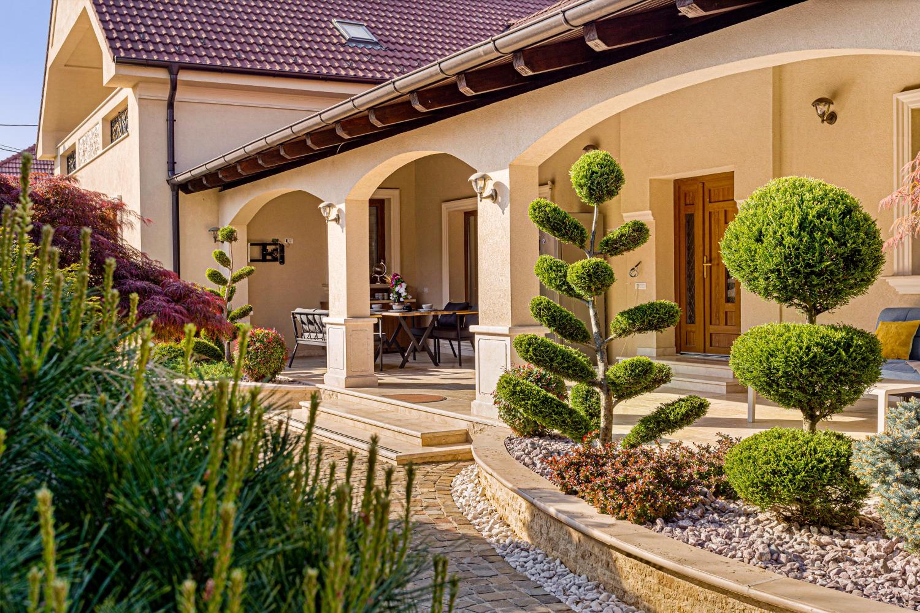Sika Grand Palladium Garden & Spa Central Apartment - cazare Arad - self check in