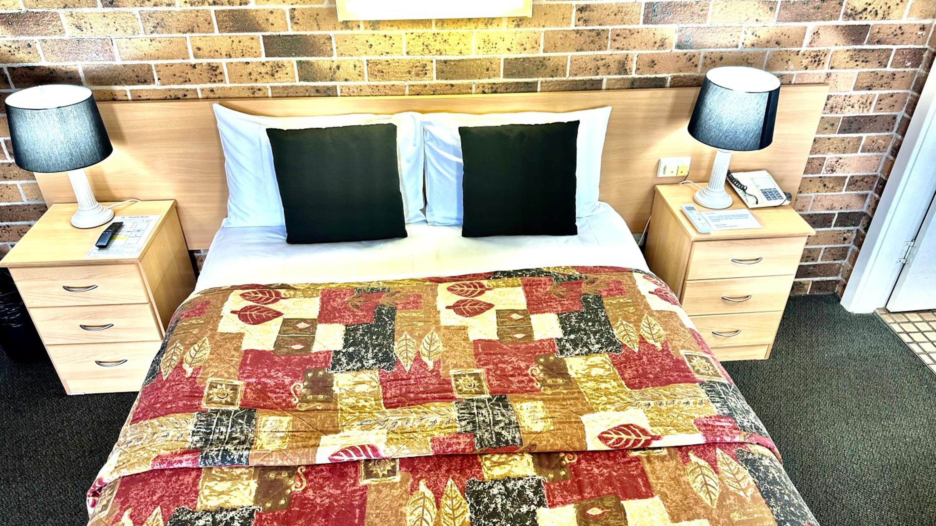 Golden Grain Motor Inn