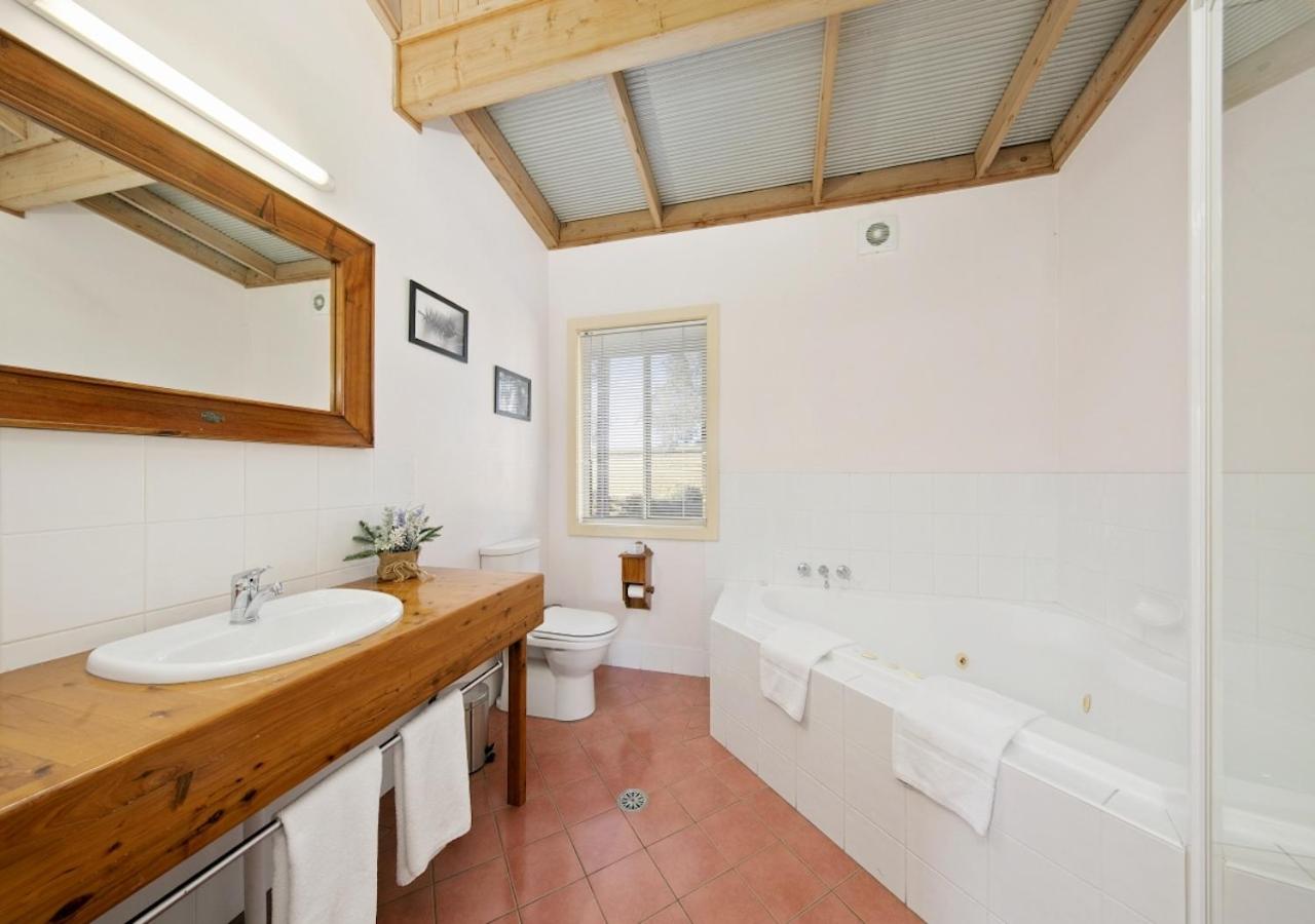 North Lodge Clan Cottage
