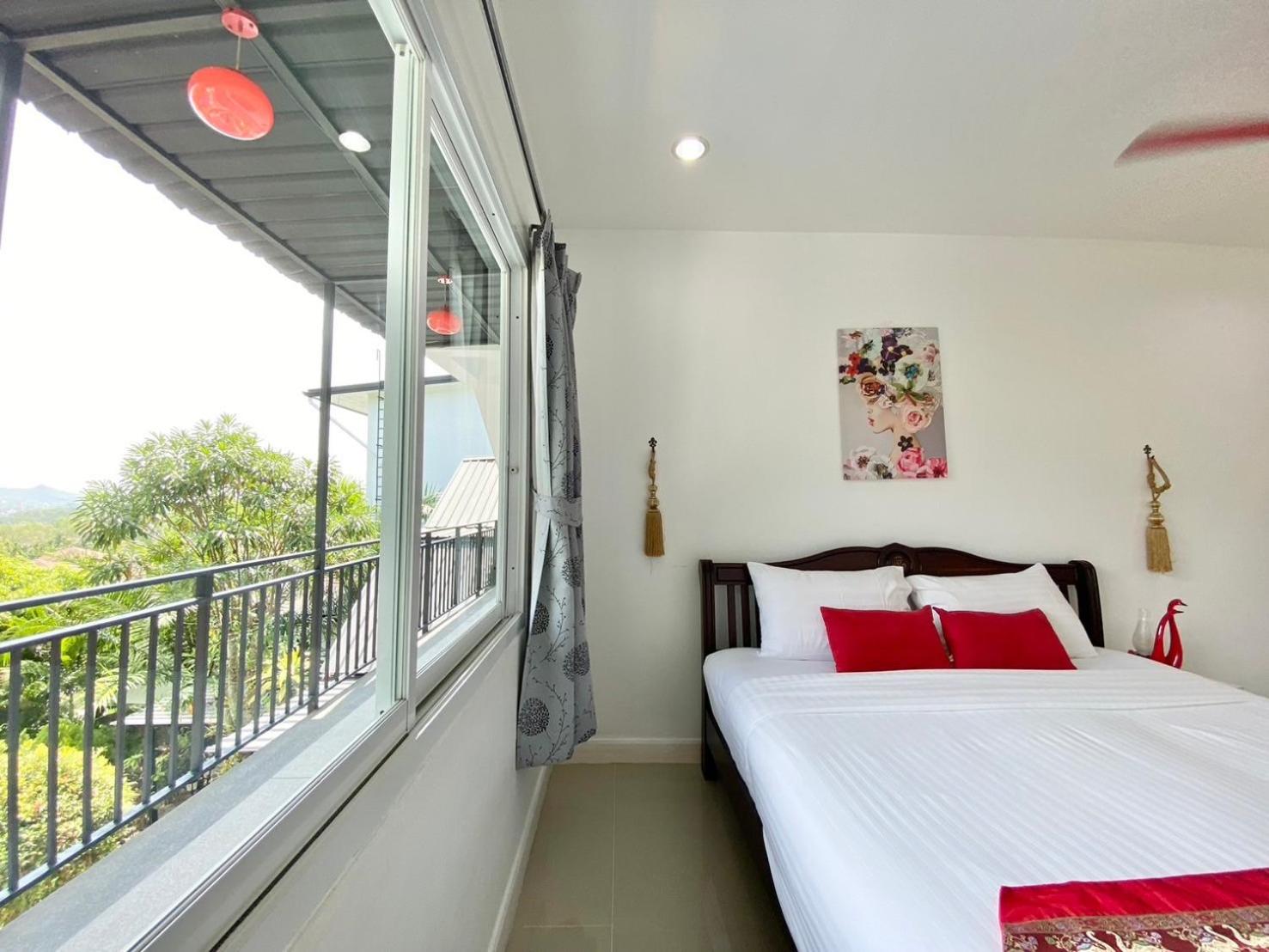 Spacious 8BR Private Pool Villa in Chalong, Chalong - 12