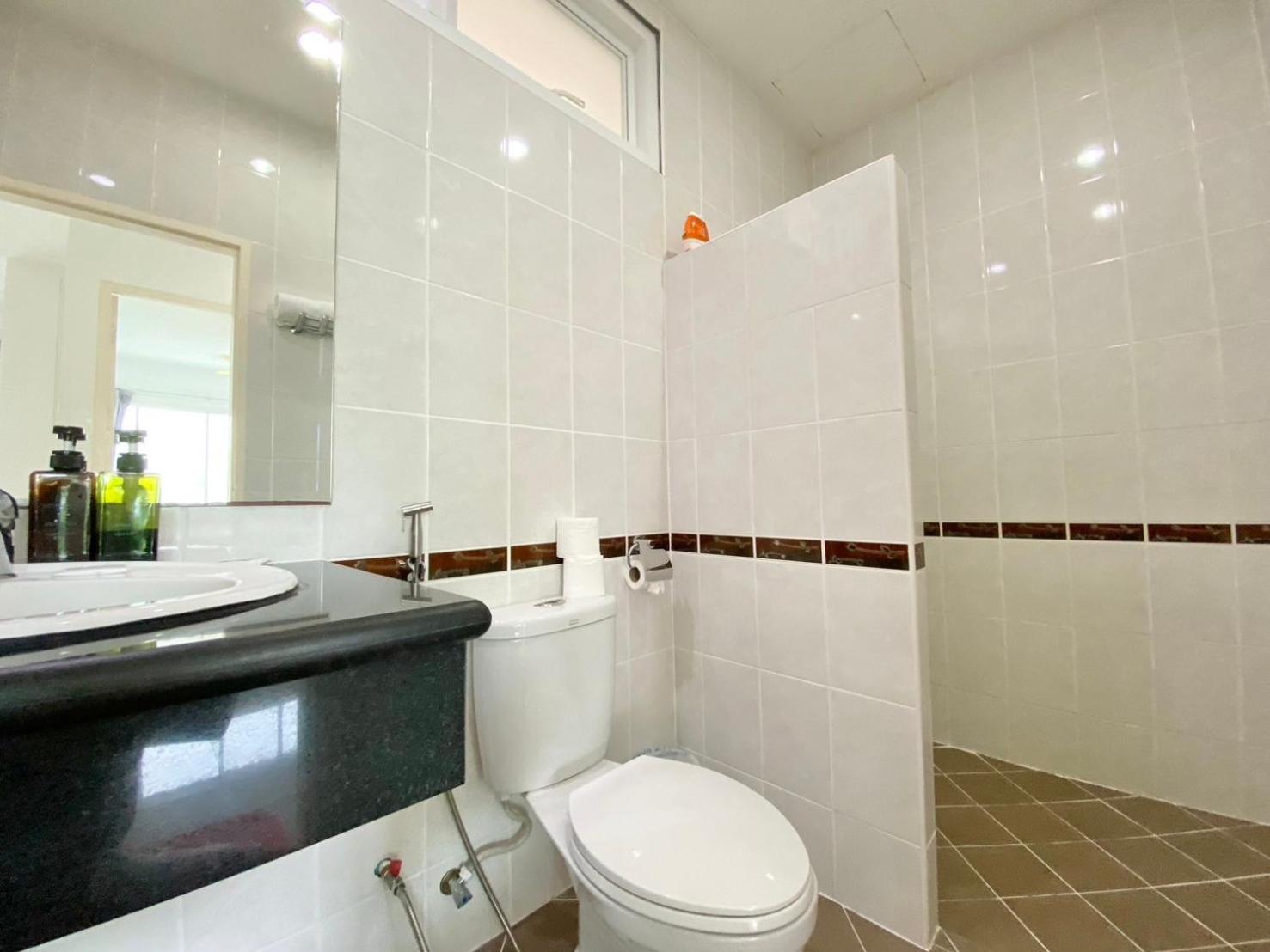Spacious 8BR Private Pool Villa in Chalong, Chalong - 21