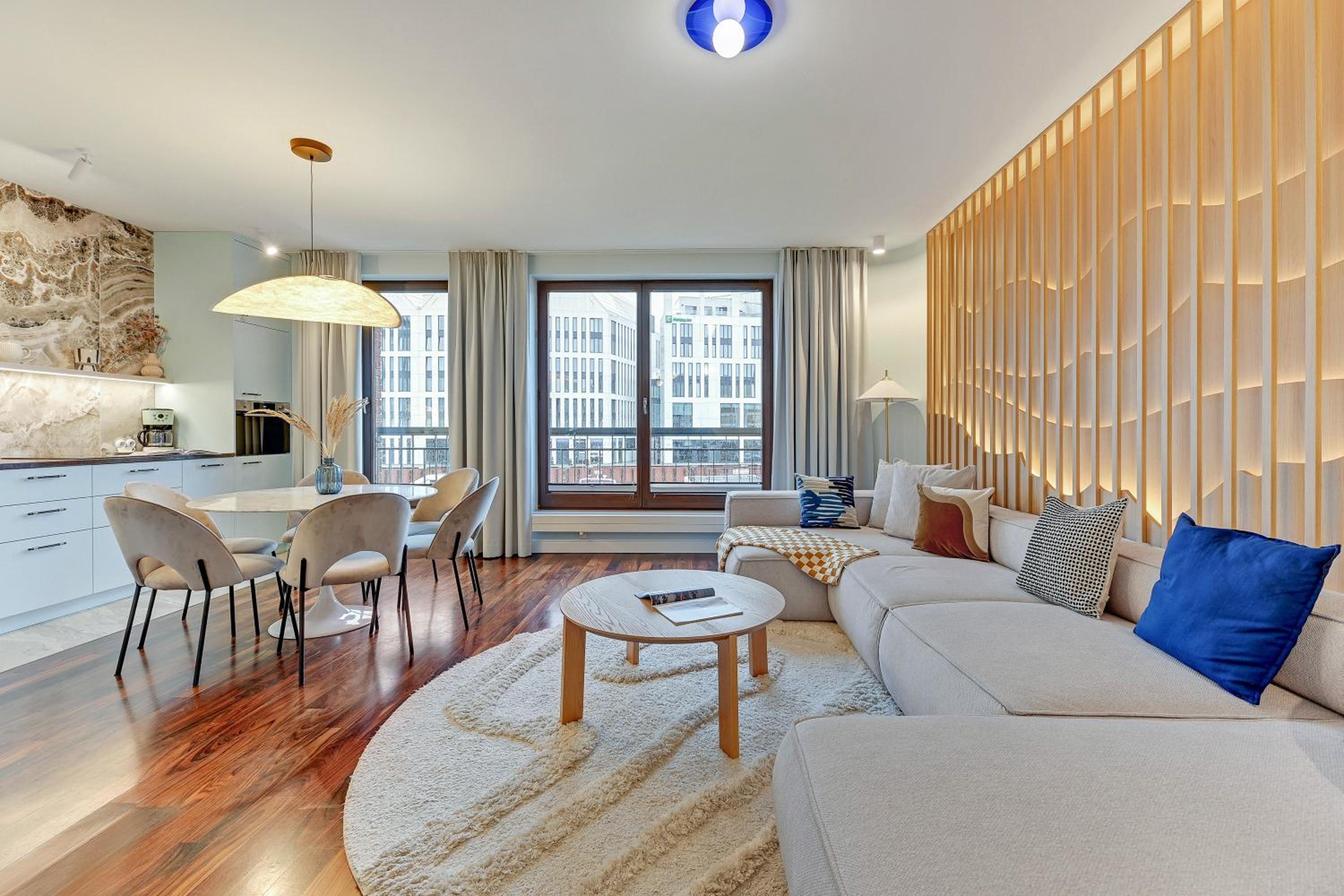 Premium Apartment Szafarnia in Gdańsk Old Town & Marina View by Lion Apartments