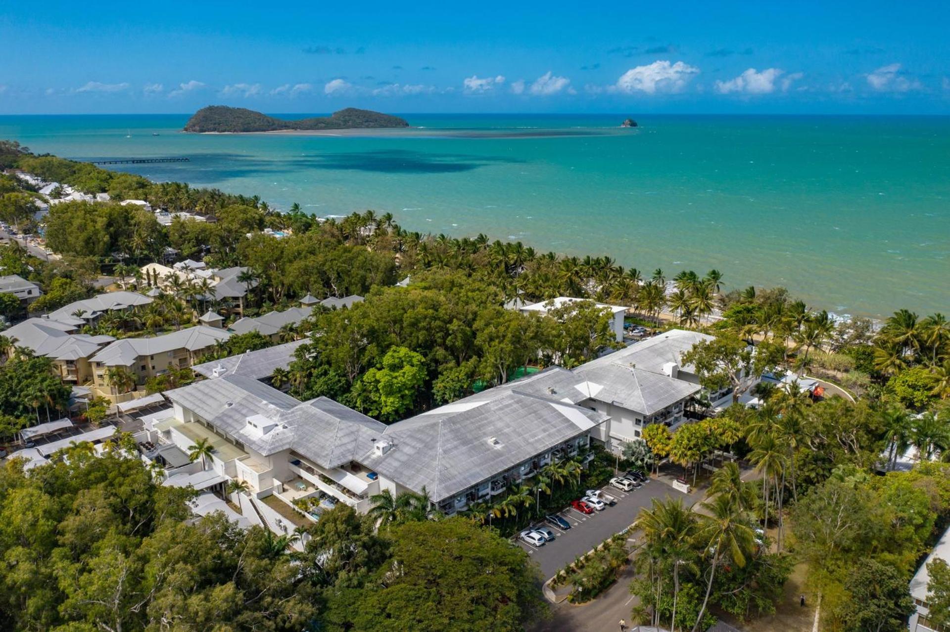 Belle Escpaes Drift Beachfront Resort Suite 3401
