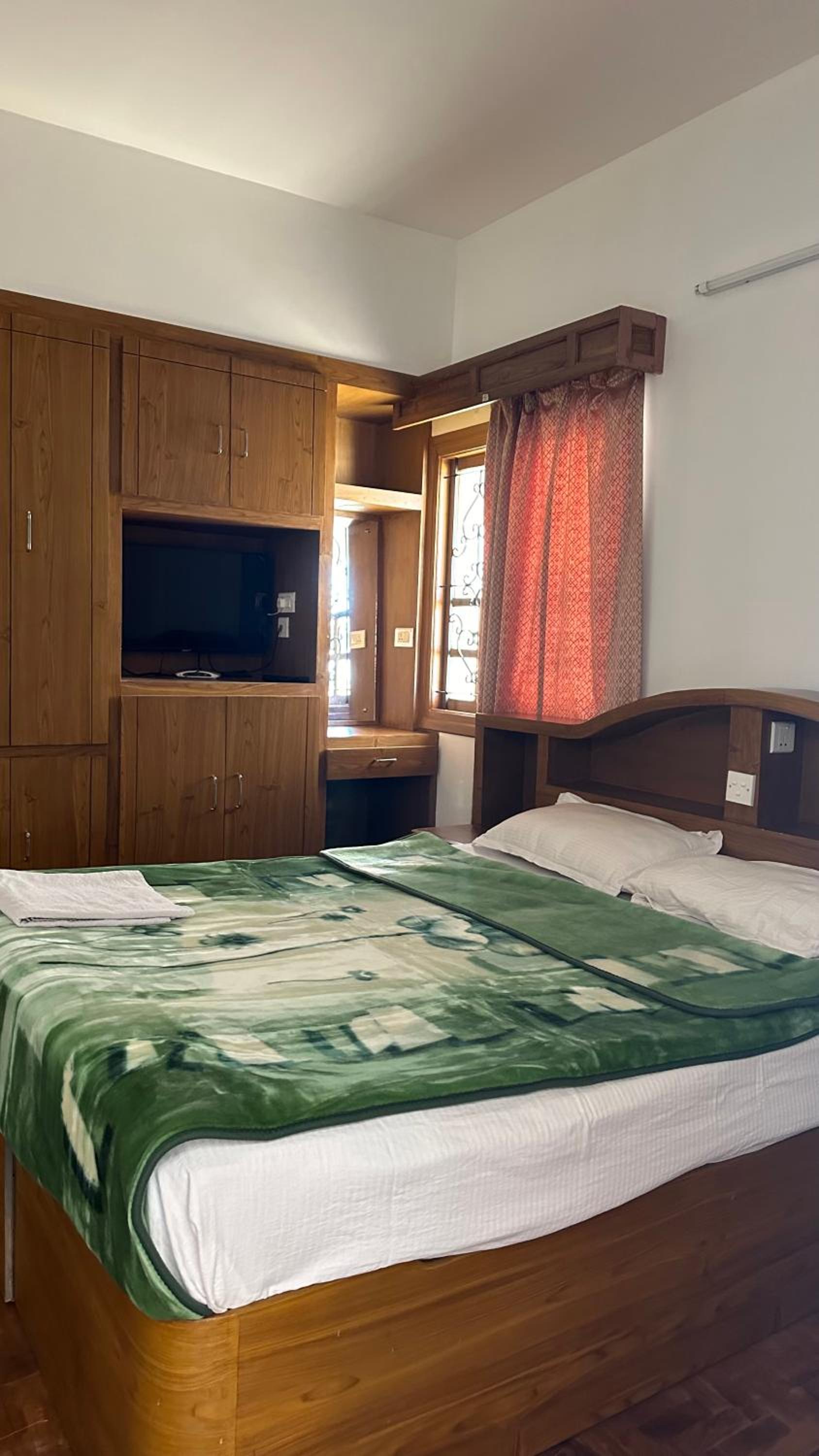 Amarah Homestay