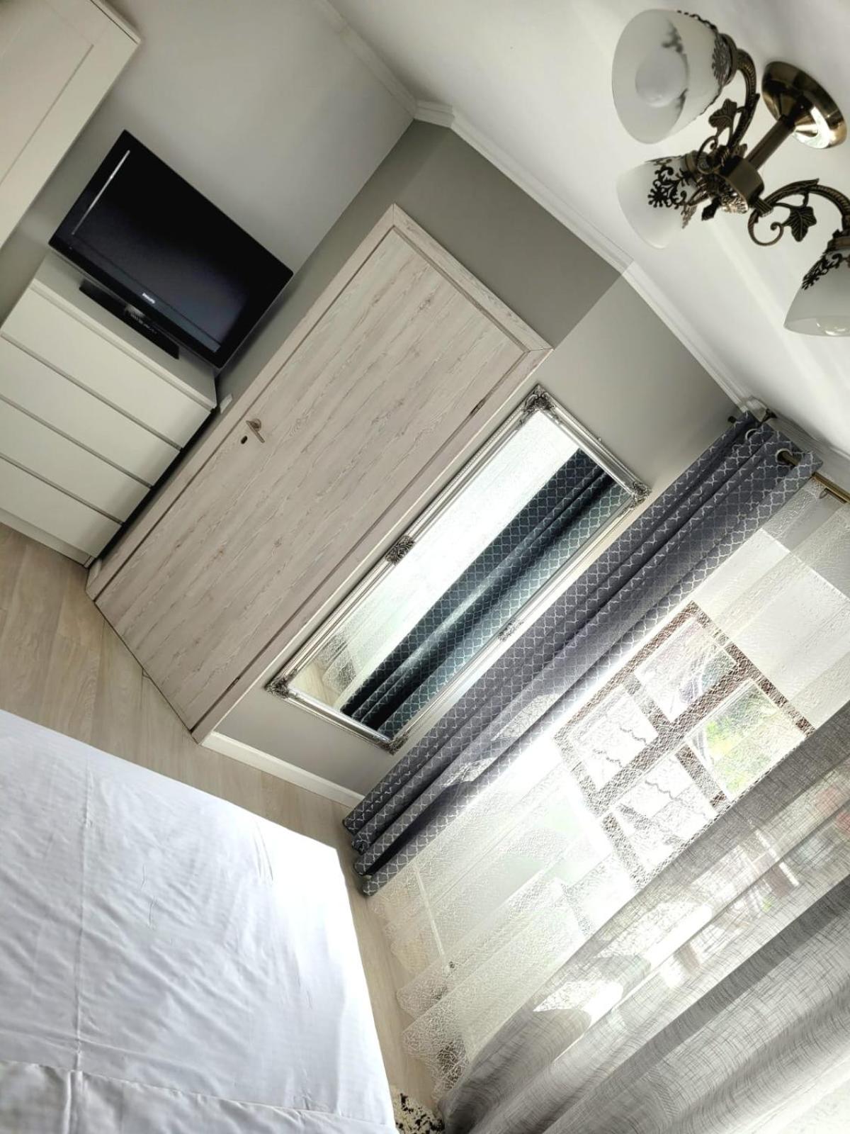 White Wood Chalet view 4