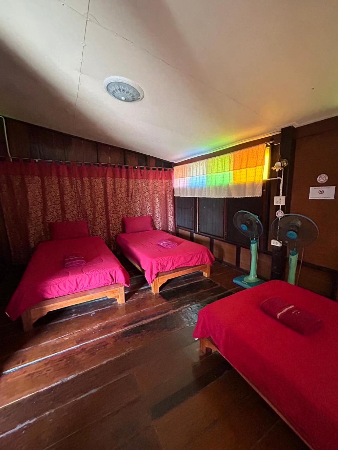 Baan Are Gong Riverside Homestay